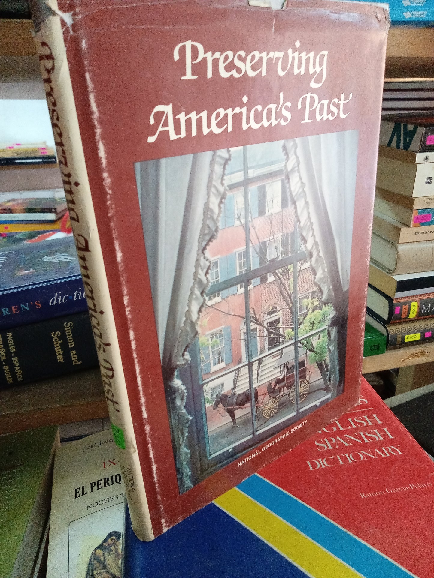 PRESERVING AMERICAS PAST POR NATIONAL GEOGRAPHIC SOCIETY USADO ODIOMAS LITERARIO 207