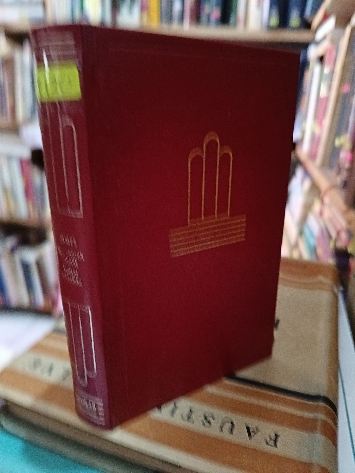 JAMES WASHINGTON SQUARE EUGENE PICKERING  USADO NOVELA LITERARIO 305