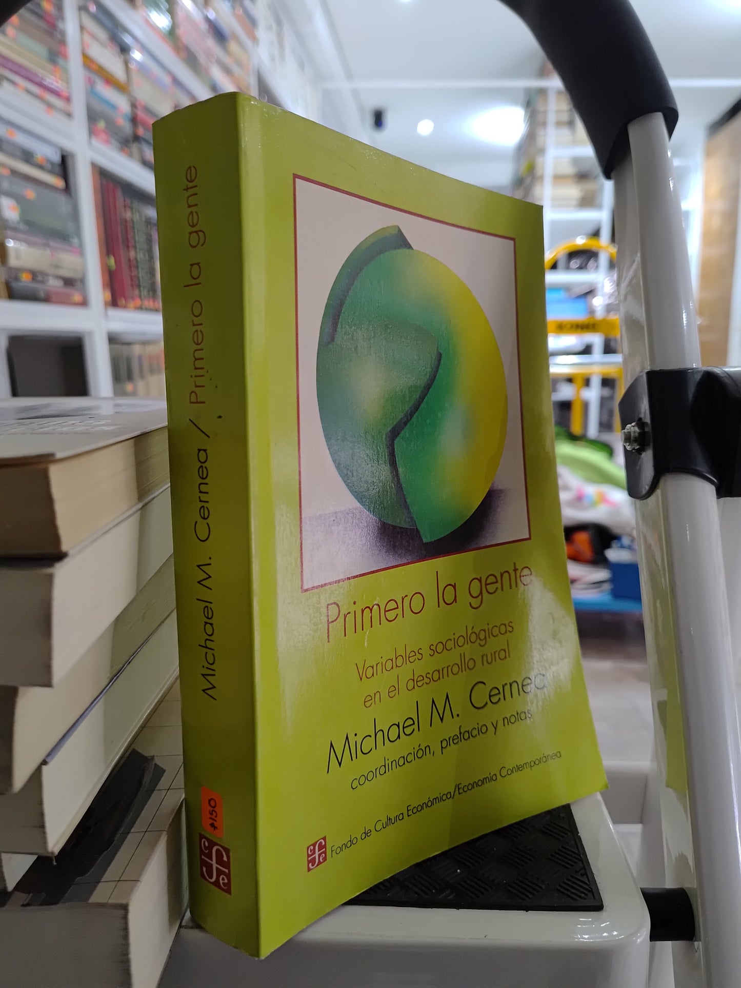 PRIMERO LA GENTE POR MICHAEL M. CERNEA USADO SOCIOLOGIA JUAREZ 515