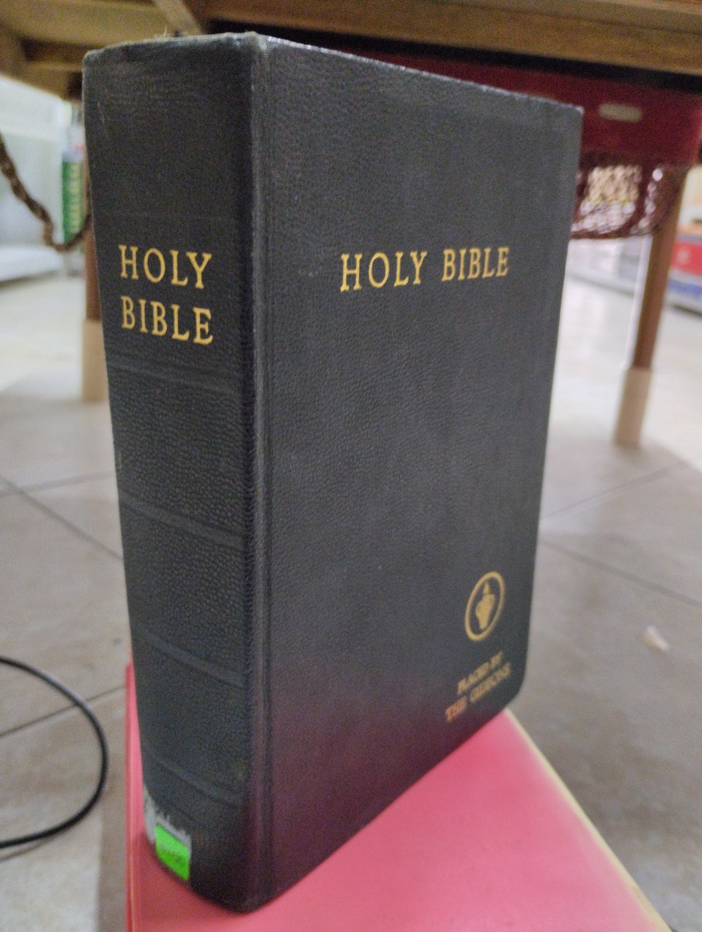 THE HOLY BIBLE, DESCONOCIDO, USADO, RELIGION, JUAREZ 515
