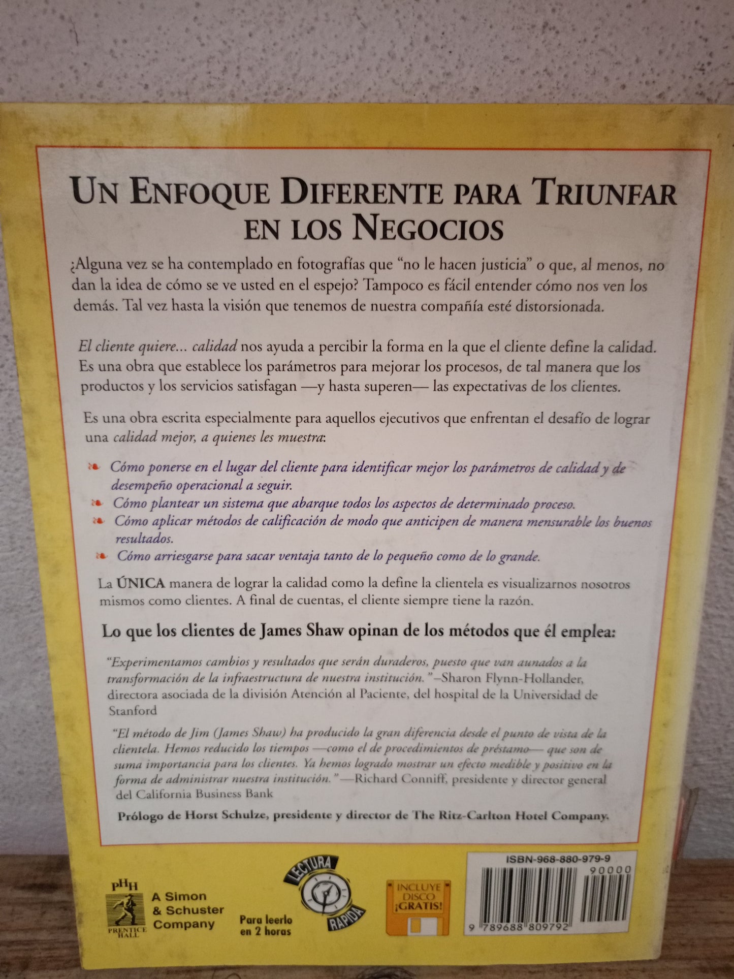 EL CLIENTE QUIERE CALIDAD POR JAMES G. SHAW USADO ADMINISTRACIÓN LITERARIO 305