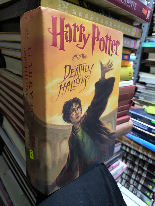 HARRY POTTER AND THE DEATHLY HOLLOWS POR J. K. ROWLING USADO IDIOMAS JUAREZ 507