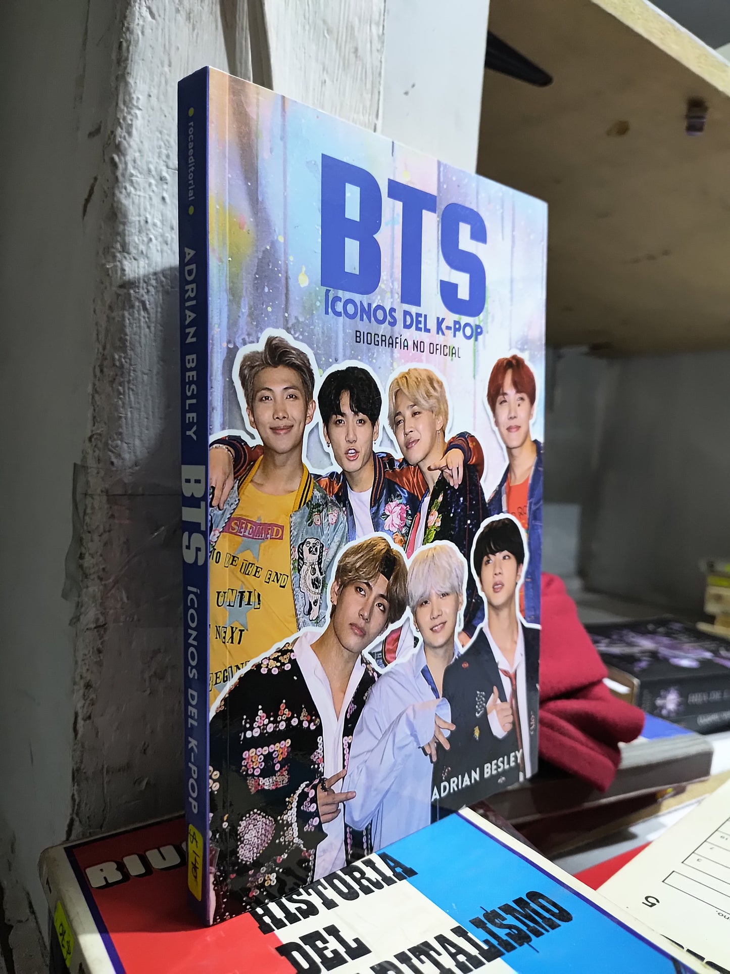 BTS ICONOS DEL K POP POR ADRIAN BESLEY USADO NOVELAS JUAREZ