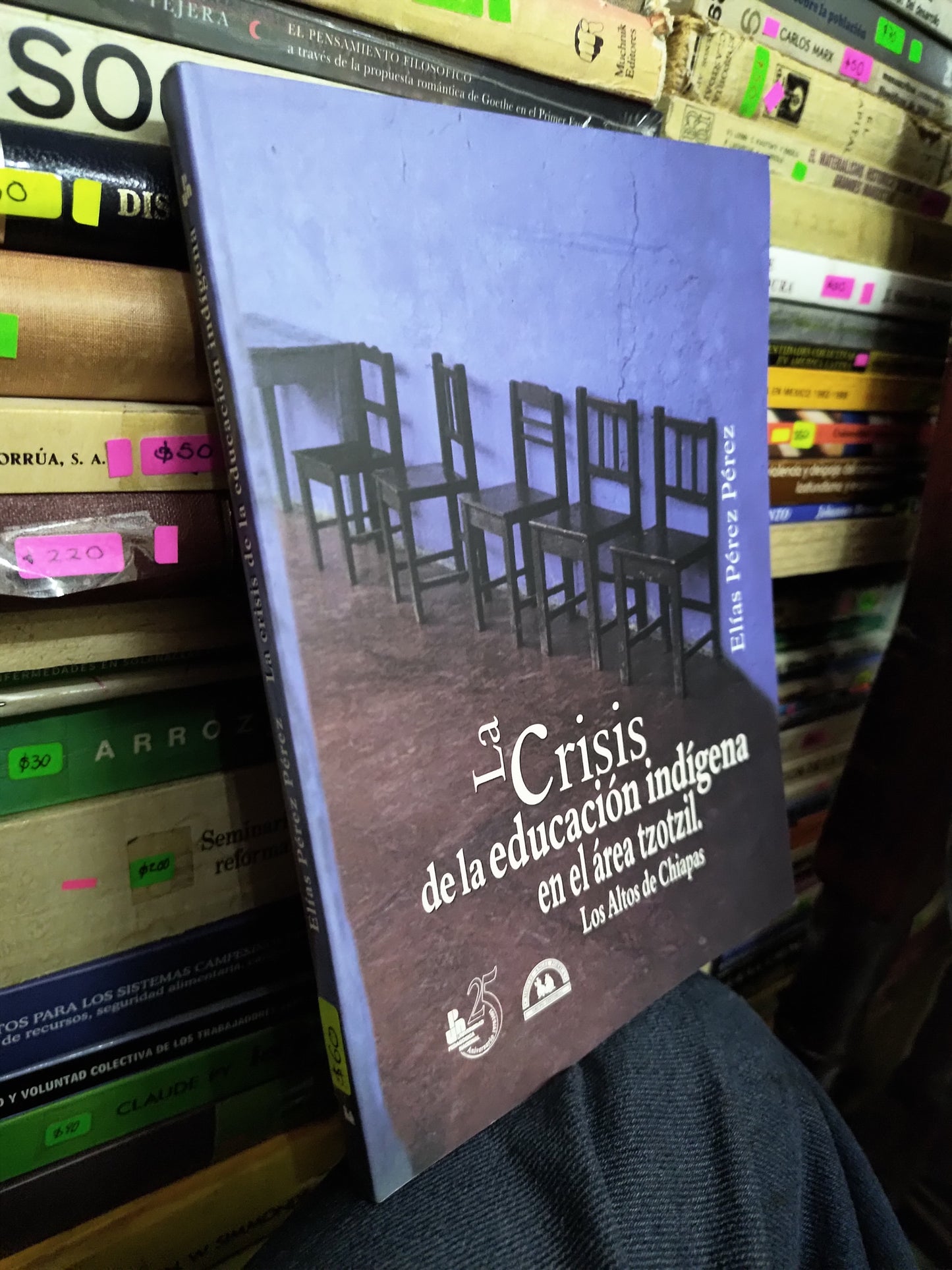 LA CRISIS DE LA EDUCACION INDIGENA EN EL AREA TZOTZIL USADO POLITICA LITERARIO 207