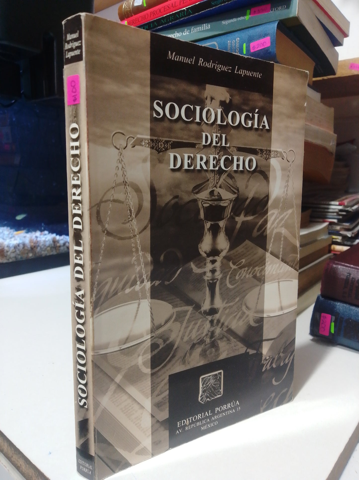 SOCIOLOGIA DEL DERECHO POR MANUEL RODRIGUEZ LA PUENTE USADO DERECHO JUAREZ
