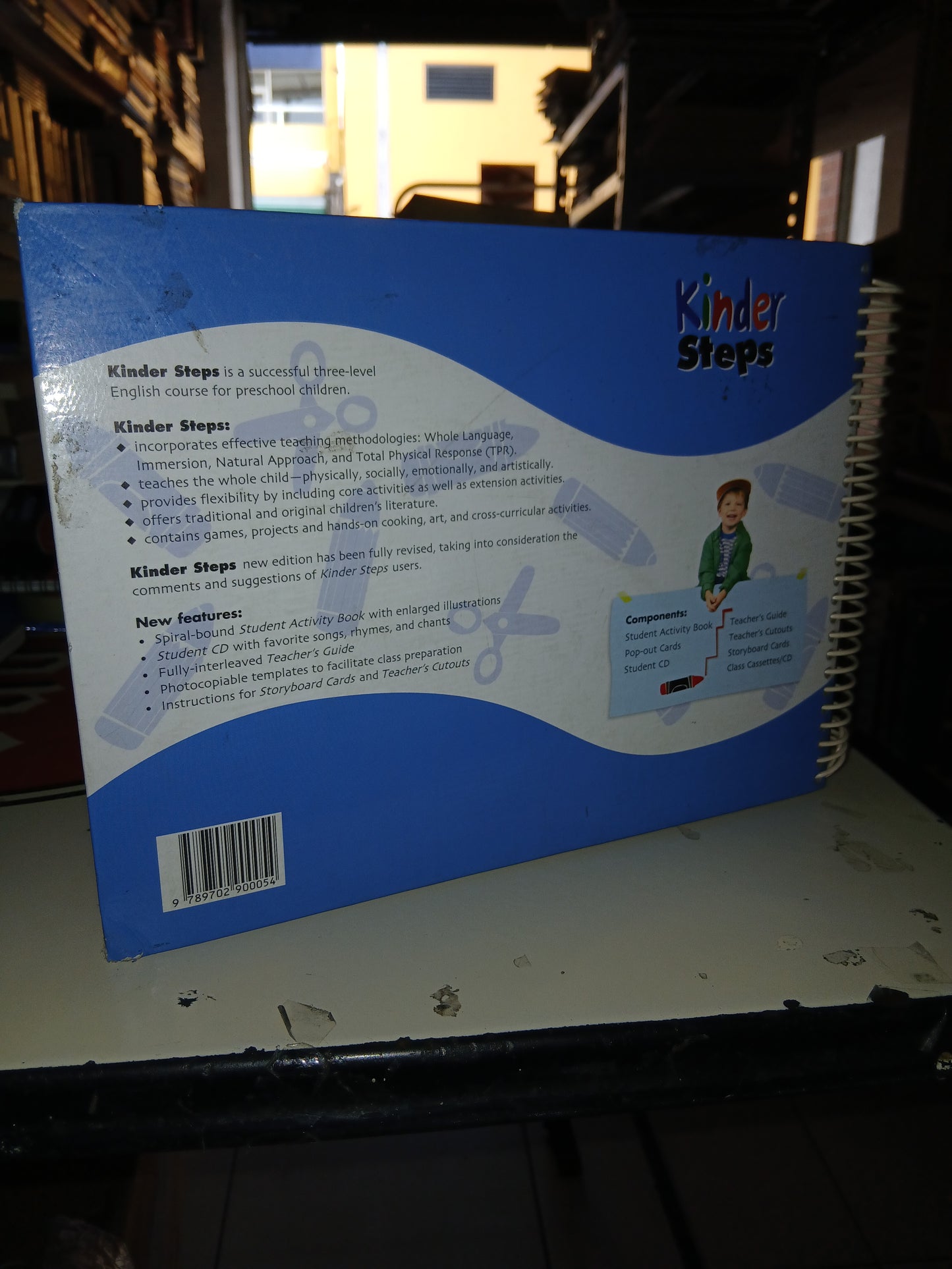 KINDER STEPS TEACHER'S GUIDE POR REBECCA WILLIAMS SALVADOR Y FRAN COMBS GAMBOA USADO INFANTIL LITERARIO 207