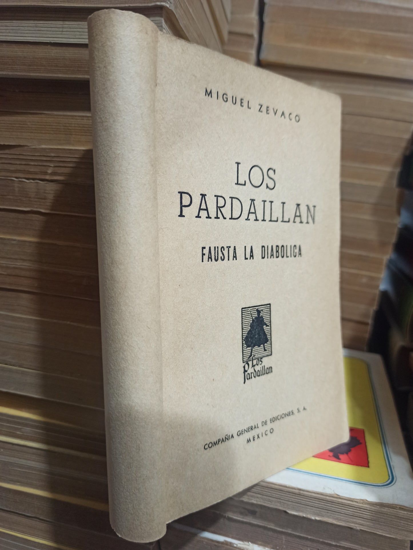 LOS PARDAILLAN POR MIGUEL ZEVACO USADO NOVELAS JUÁREZ