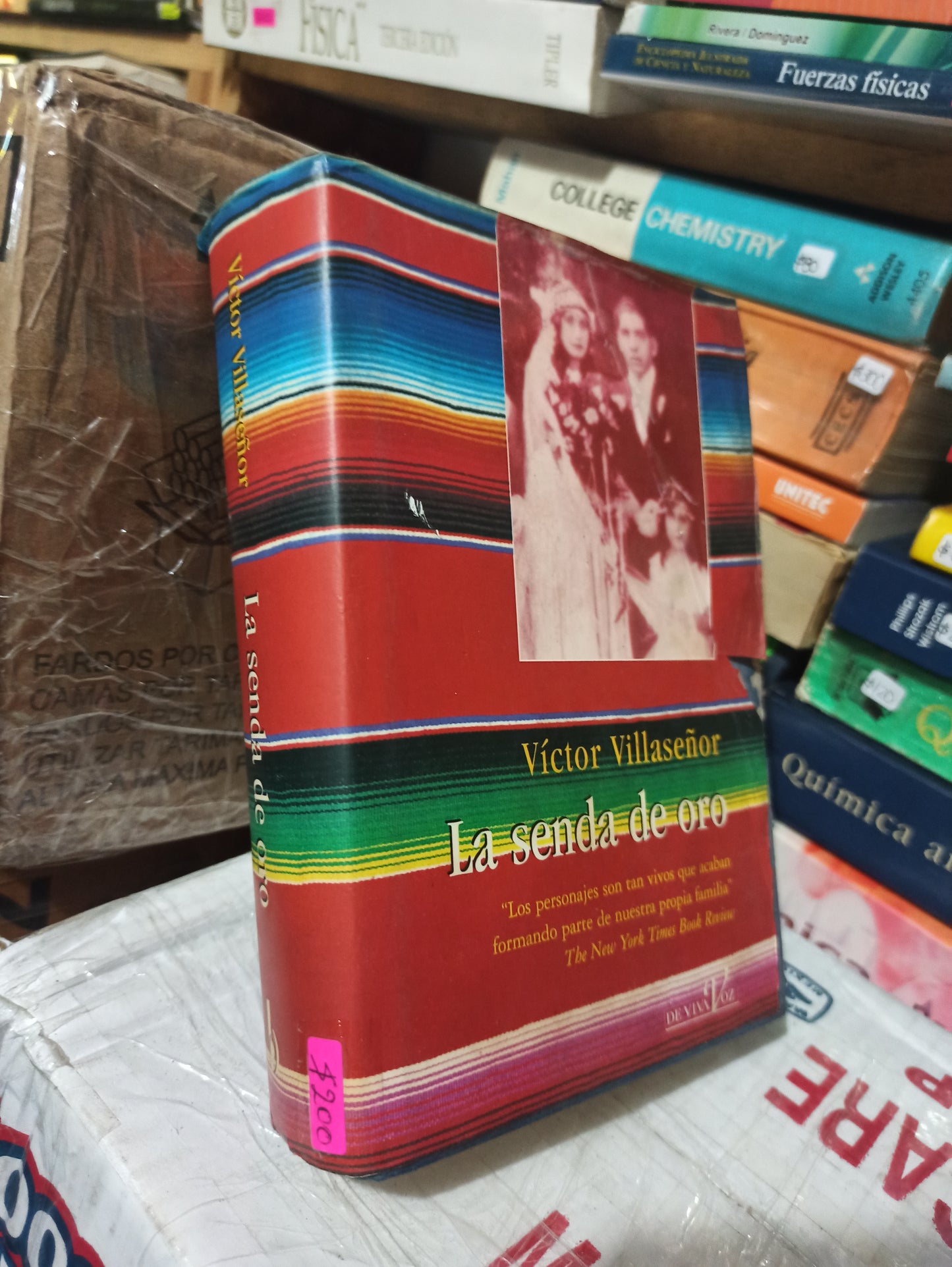 LA SENDA DE ORO POR VICTOR VILLASEÑOR USADO NOVELAS JUÁREZ