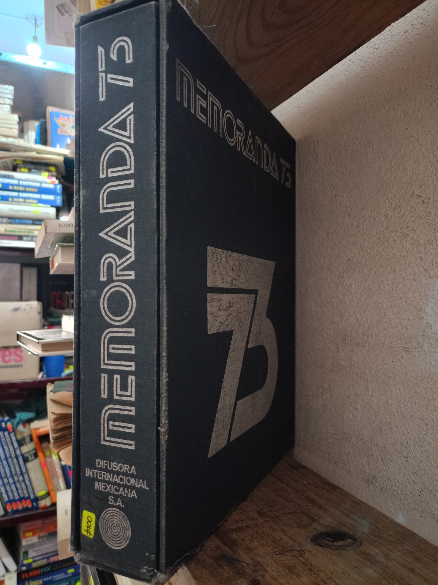 MEMORANDA 75 USADO HISTORIA LITERARIO 305