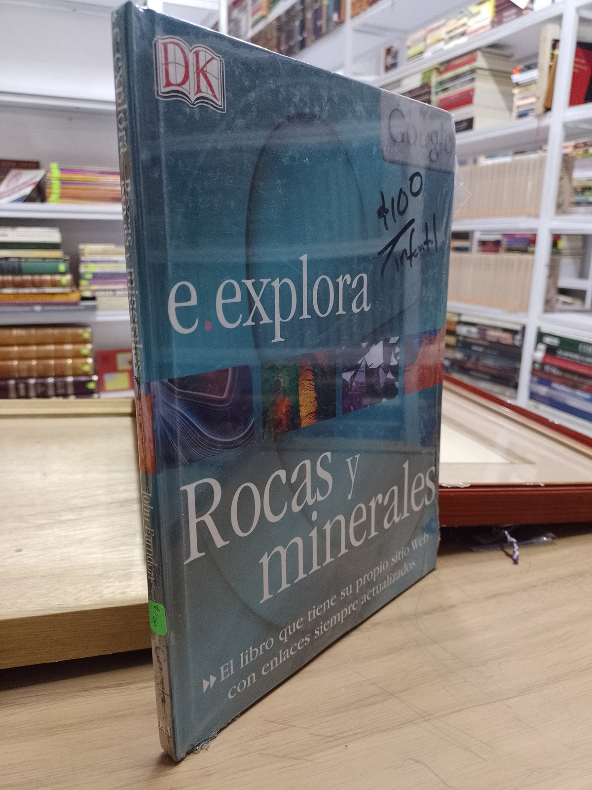 E EXPLORA ROCAS Y MINERALES POR JOHN FERNDON USADO INFANTIL JUAREZ 515