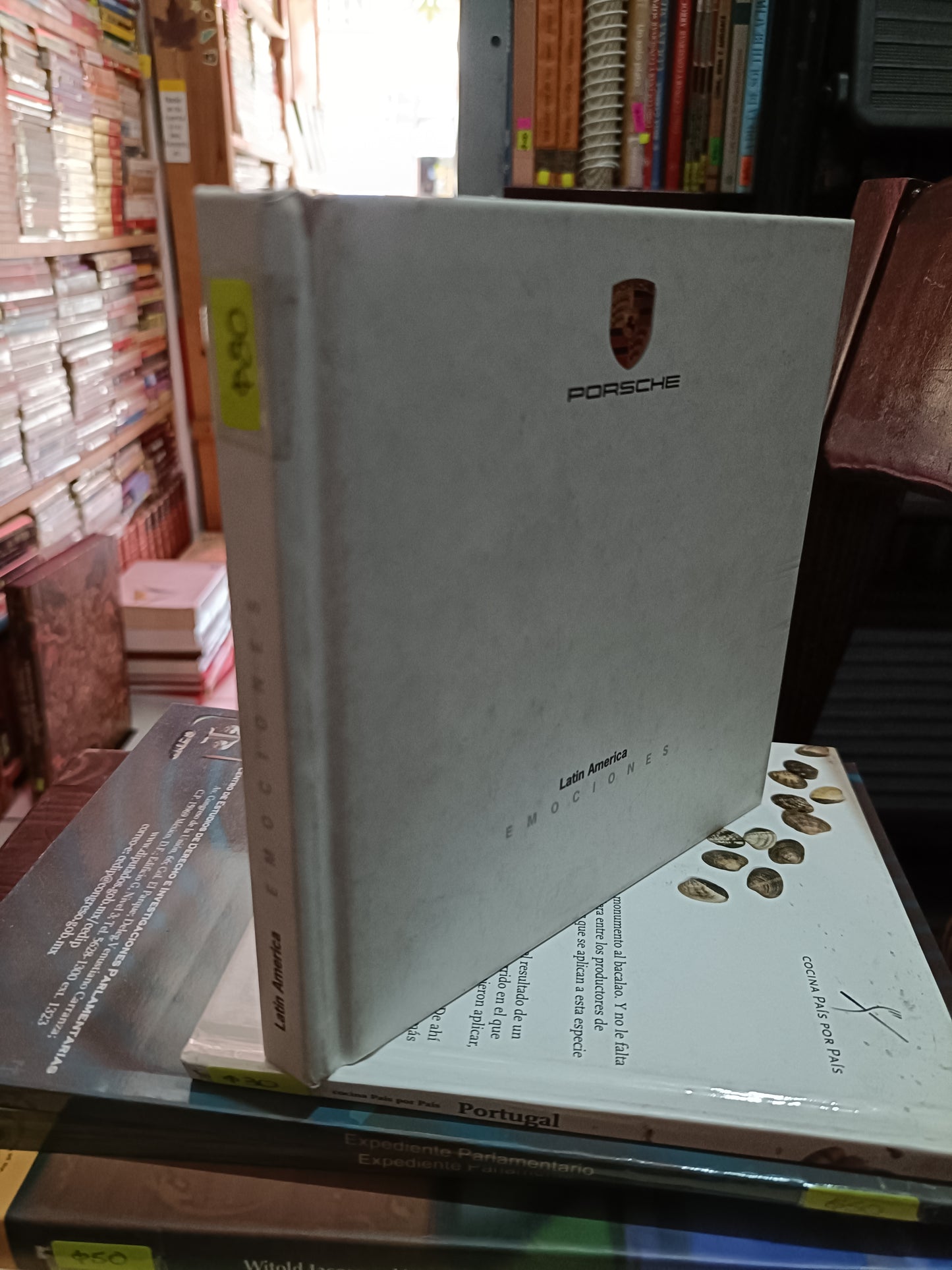 PORCHE LATIN AMERICA USADO ARTE LITERARIO 305