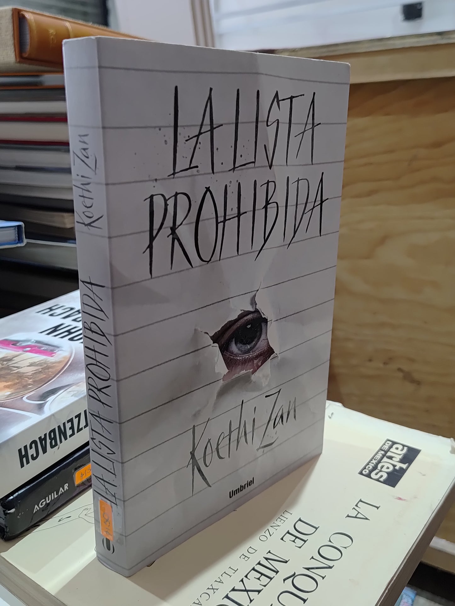 LA LISTA PROHIBIDA POR KOETHI ZAN USADO NOVELAS JUAREZ 515