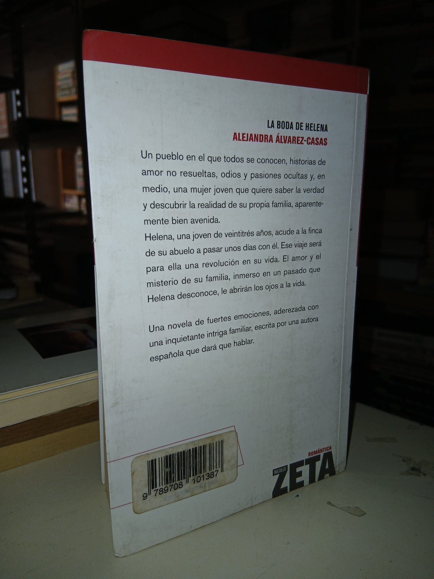 LA BODA DE HELENA POR ALEJANDRA ÁLVAREZ-CASAS USADO NOVELA LITERARIO 207