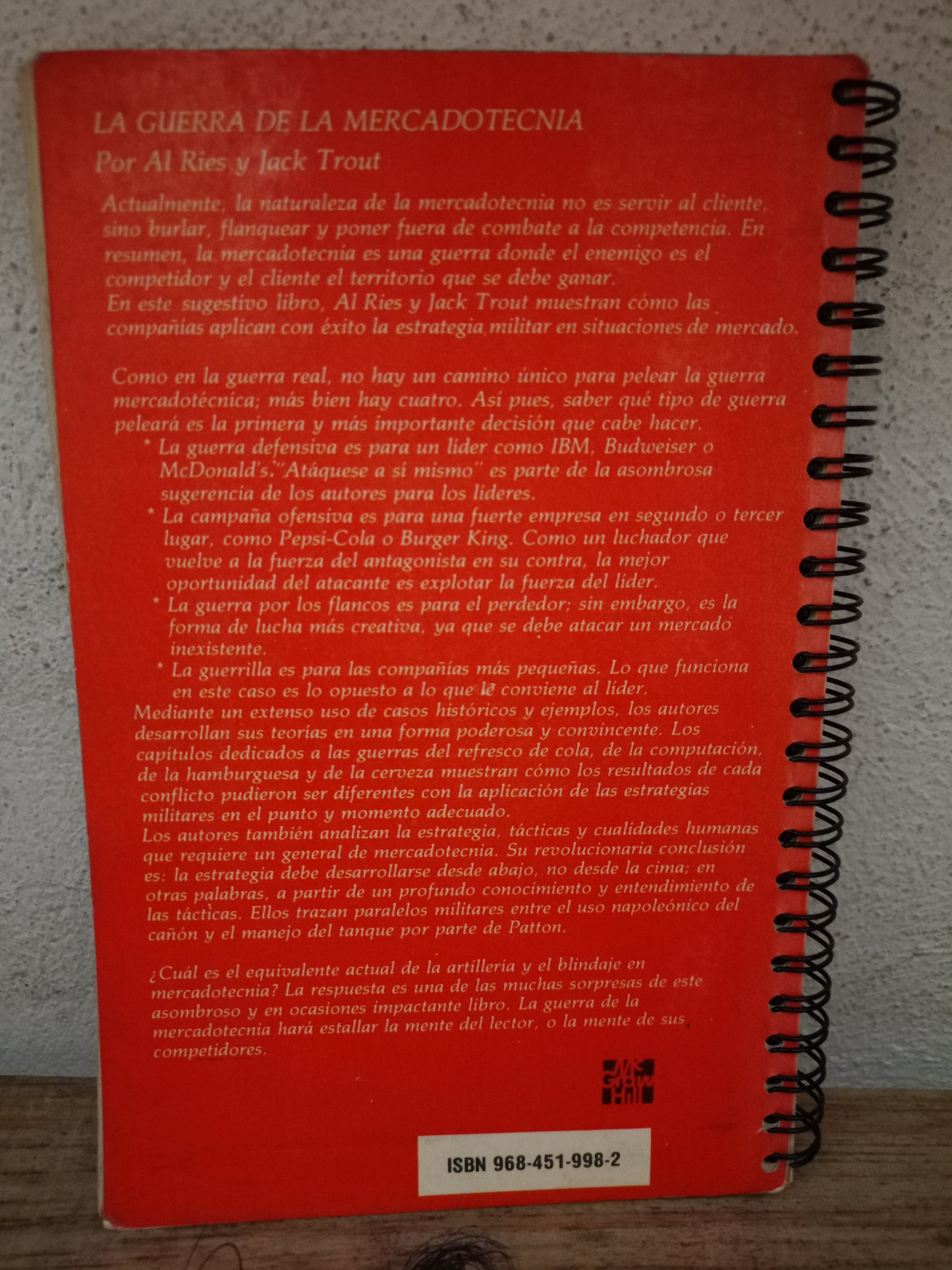 LA GUERRA DE LA MARCADOR TECNIA POR AL RIES Y JACK TROUT USADO ADMINISTRACIÓN LITERARIO 305