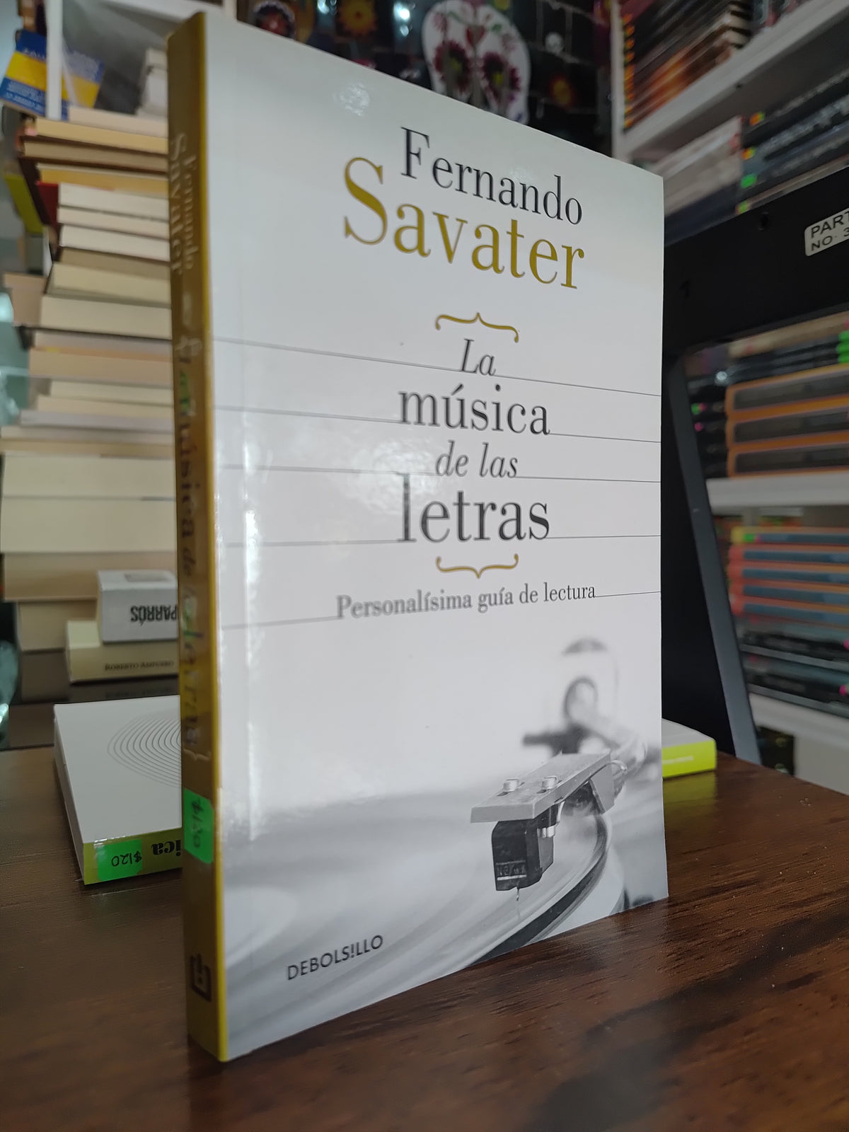 LA MUSICA DE LAS LETRAS POR FERNANDO SAVATER USADO NOVELAS JUAREZ 515
