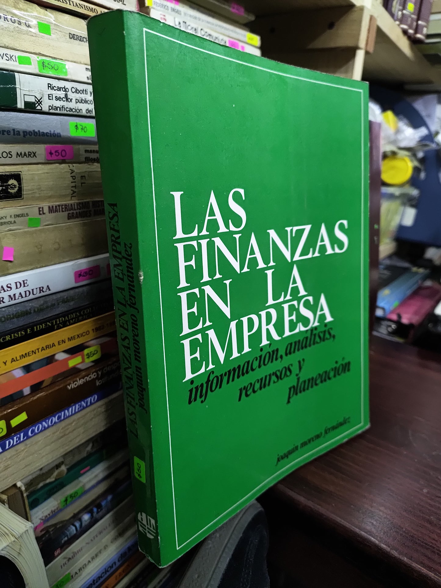 LAS FINANZAS EN LA EMPRESA POR JOAQUIN MORENO FERNANDEZ USADO ADMINISTRACION LITERARIO 207