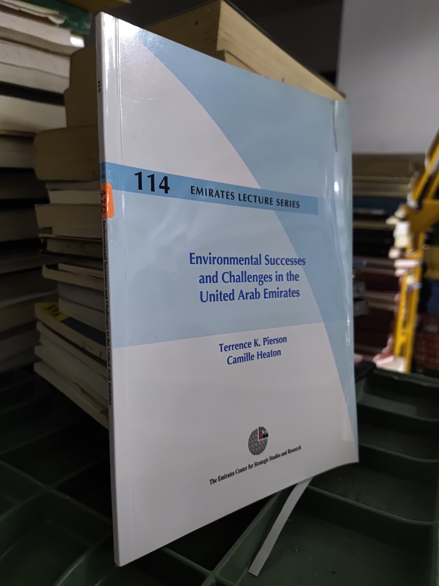 ENVIRONMENTAL SUCCESES AND CHALLENGES IN THE UNITED ARAB EMIRATES POR TERRENCE K. PIERSON USADO IDIOMAS JUAREZ 515
