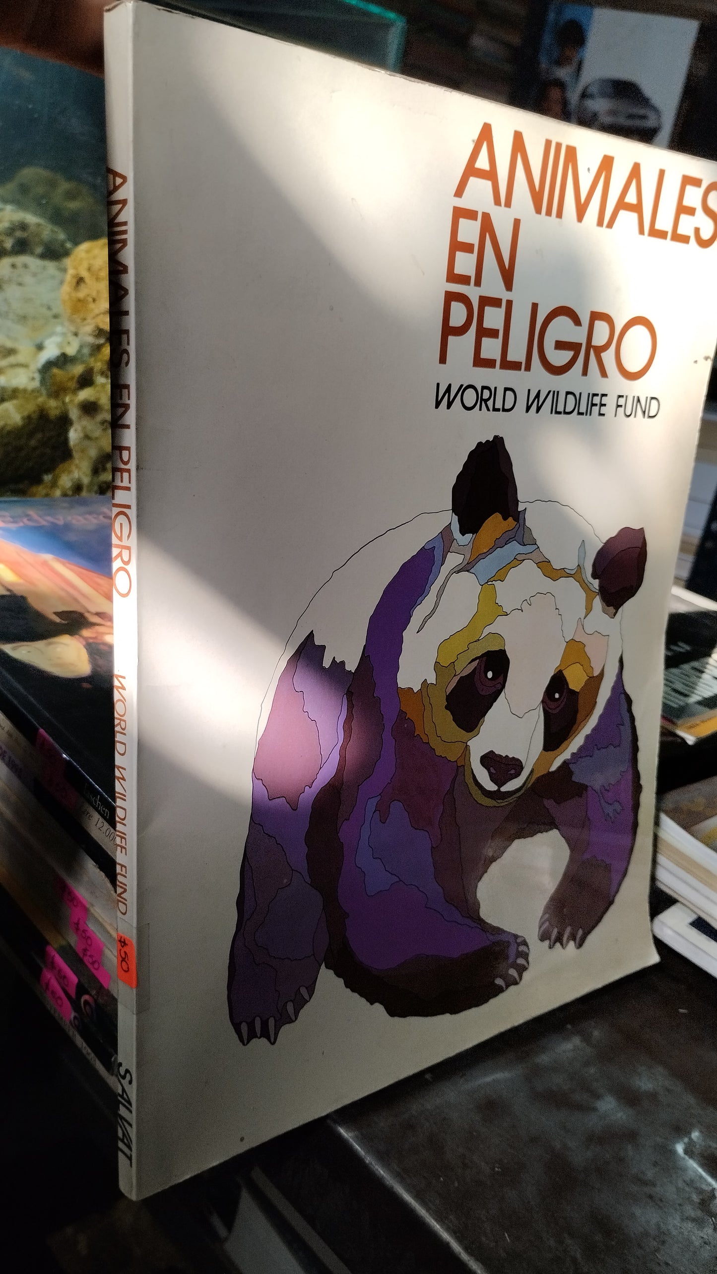 ANIMALES EN PELIGRO WORLD WILDLIFE FUND LIBRO USADO ARTE ALDAMA