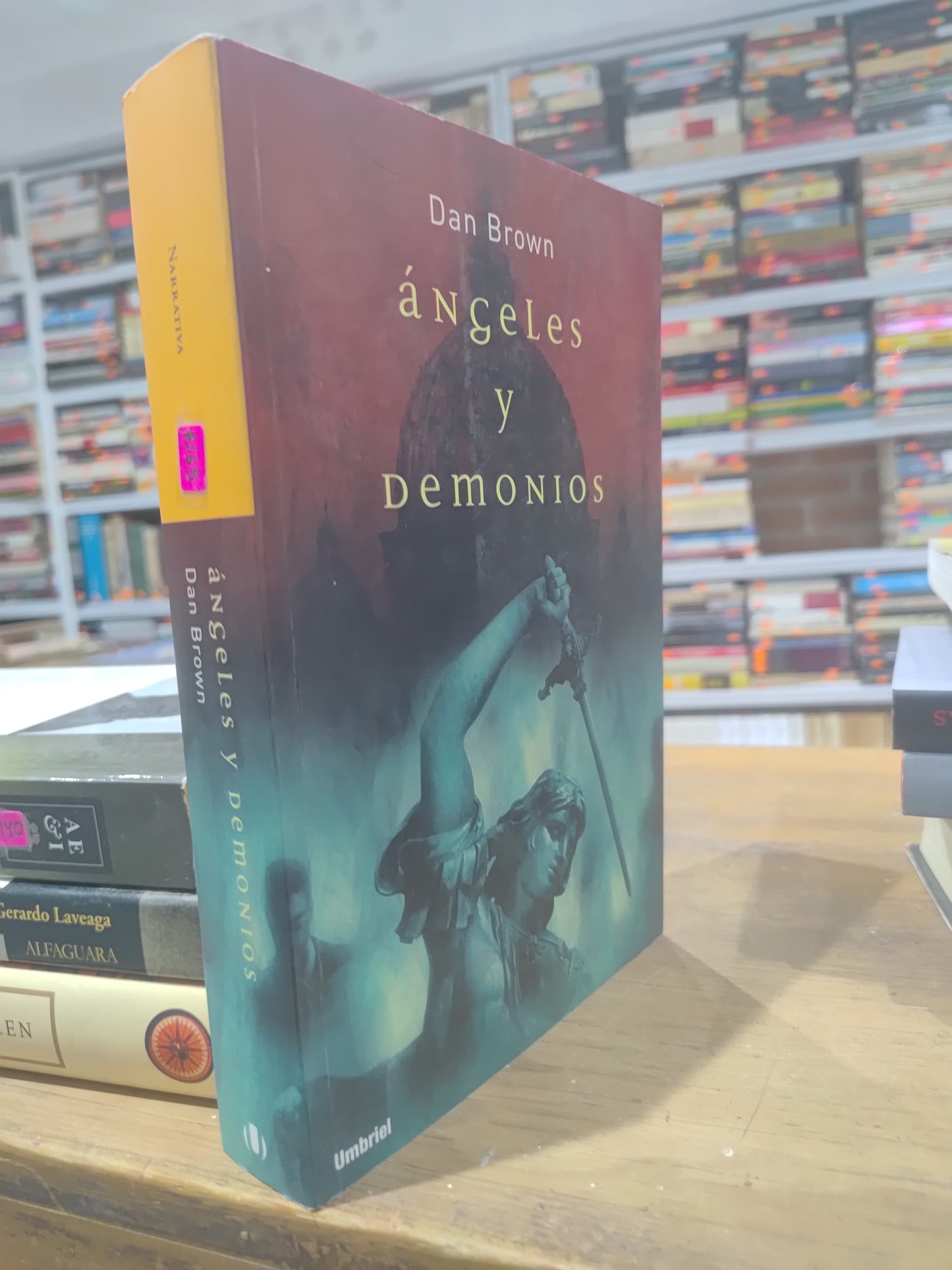 ANGELES Y DEMONIOS POR DAN BROWN USADO NOVELAS JUAREZ 515