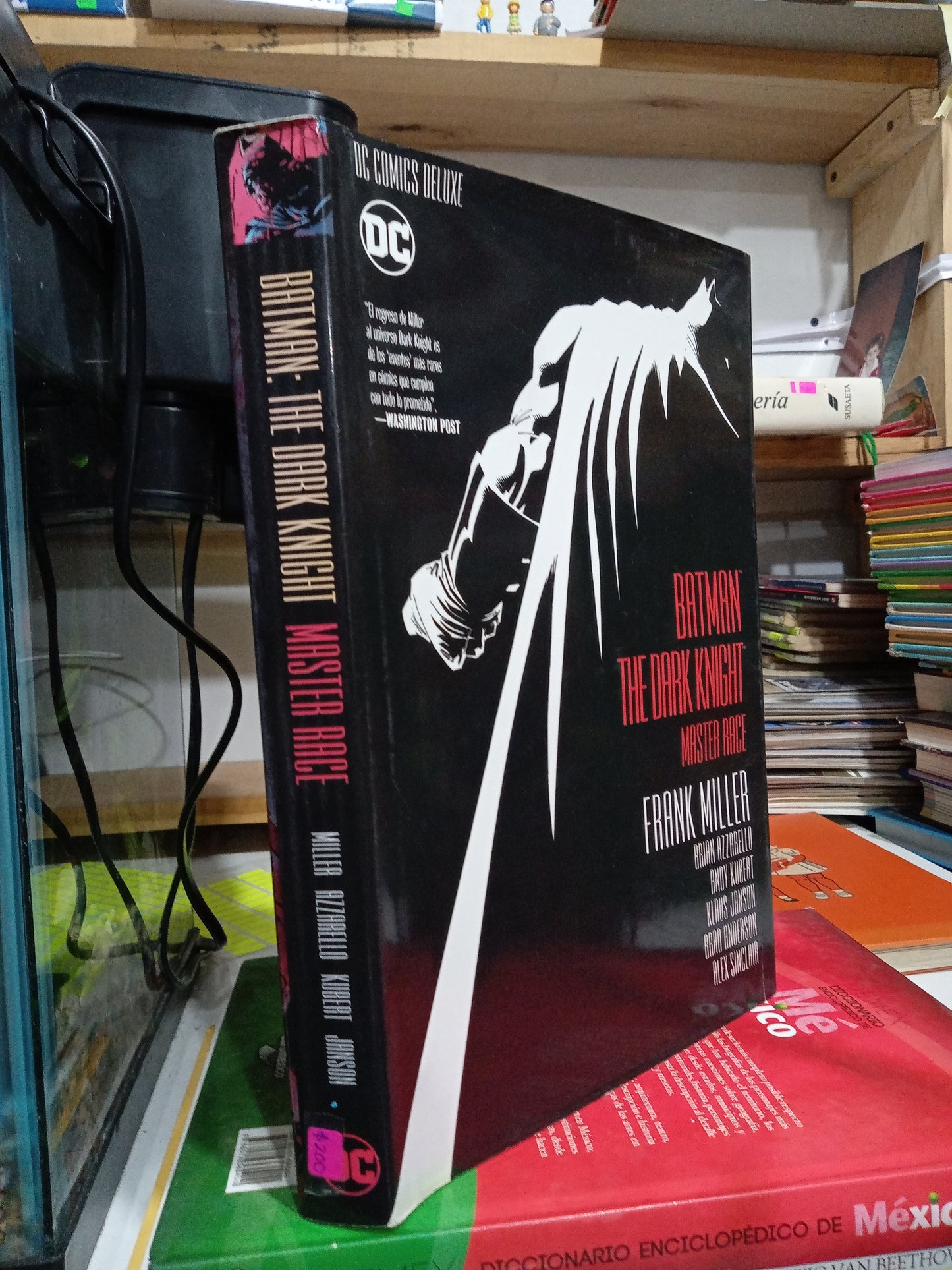 BATMAN THE DARK KNIGHT MASTER RICE POR FRANK MILLER USADO ODIOMAS JUAREZ