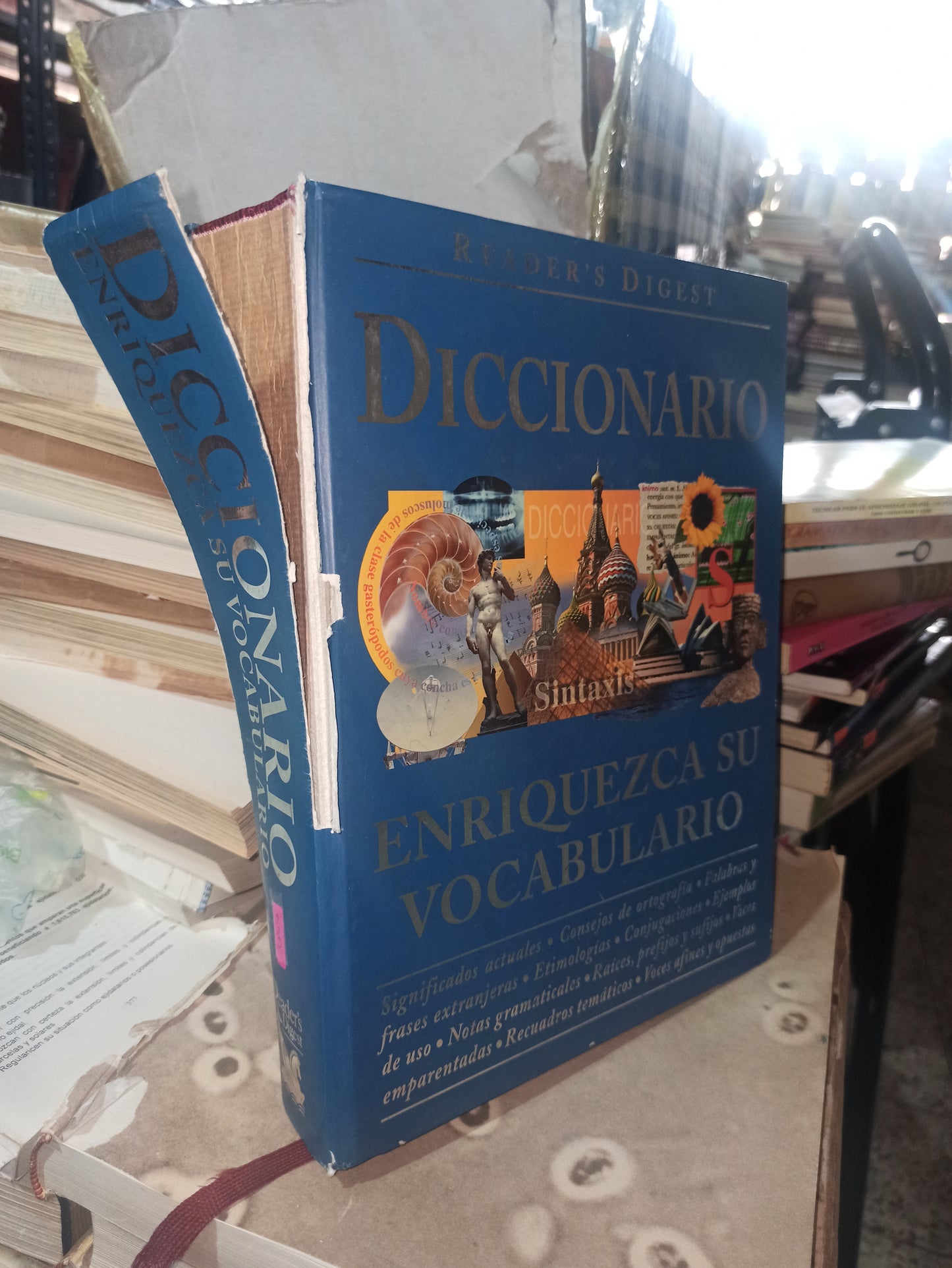 DICCIONARIO POR ENRIQUEZCA SU VOCABULARIO POR READER'S DIGEST USADO EDUCACIÓN ALDAMA