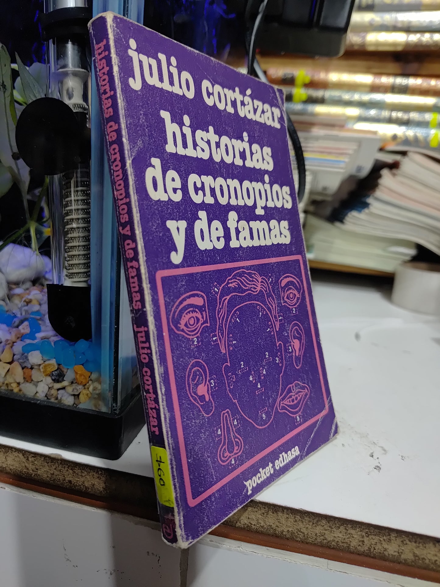 HISTORIAS DE CRONOPIOS Y DE FAMAS POR JULIO CORTAZAR USADO NOVELAS JUAREZ