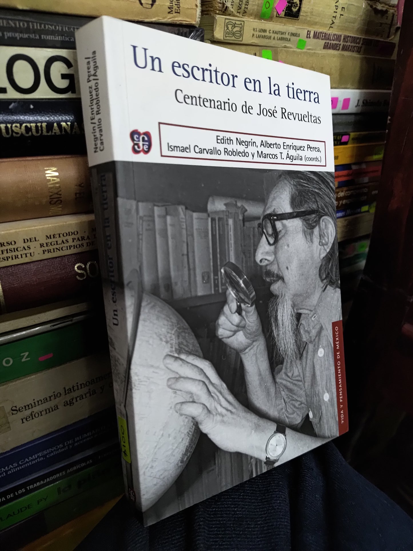 UN ESCRITO EN LA TIERRA POR JOSE REVUELTAS USADO NOVELAS LITERARIO 207
