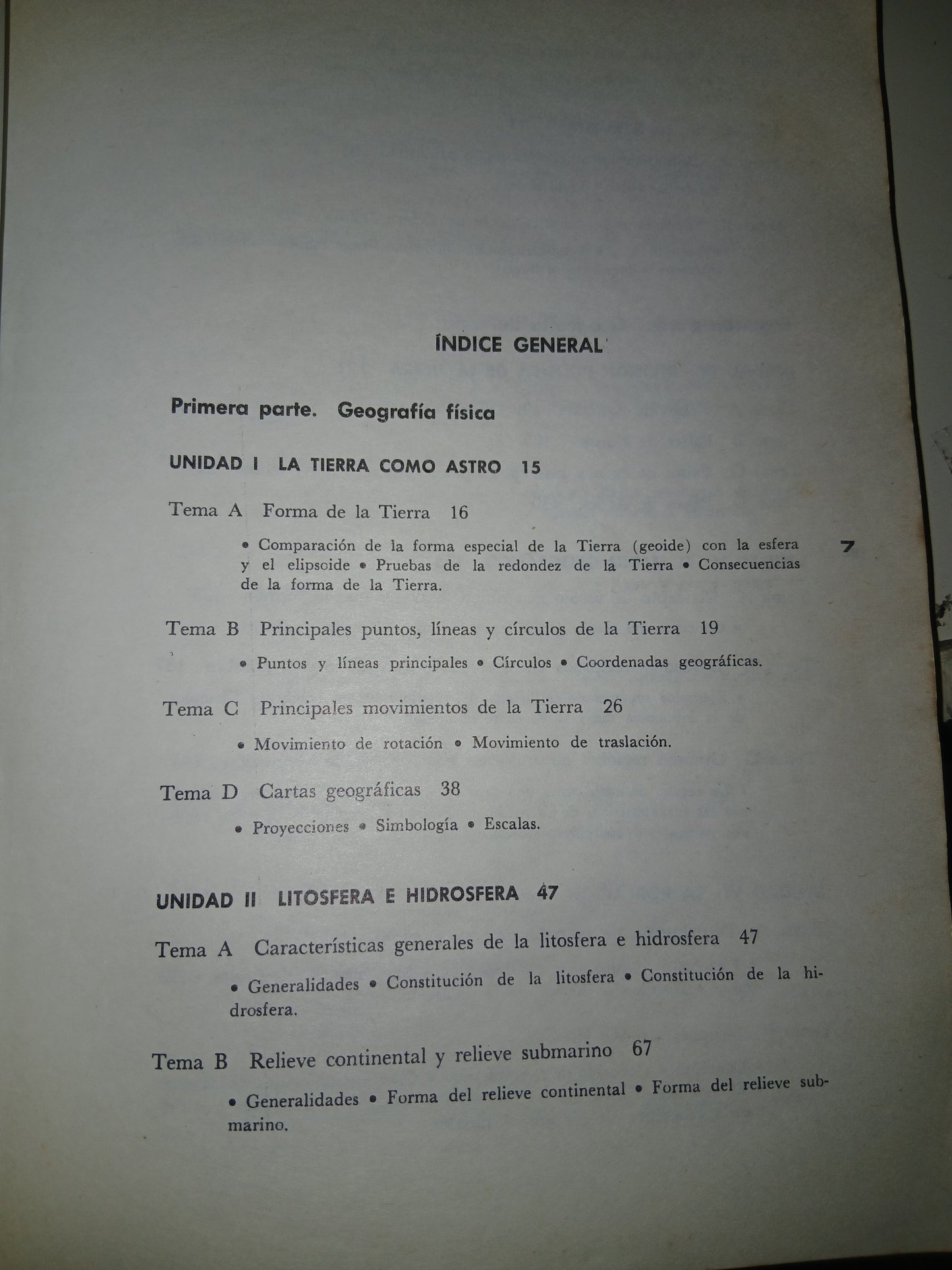 SÍNTESIS DE GEOGRAFÍA FÍSICA Y HUMANA POR A. SÁNCHEZ MOLINA, VICTORIA ANDRADE Y NATALIA GARCÍA USADO GEOGRAFÍA LITERARIO 207