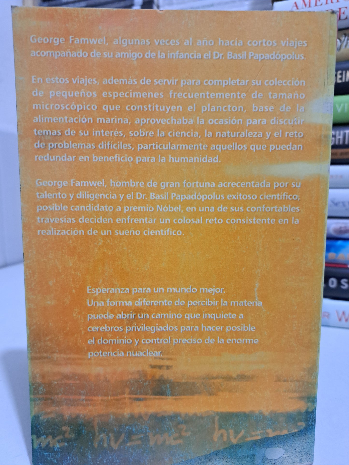 HACIA LA CONQUISTA DE LO MÁS PEQUEÑO ERNESTO HANHAUSEN ALBERT USADO NOVELA JUÁREZ
