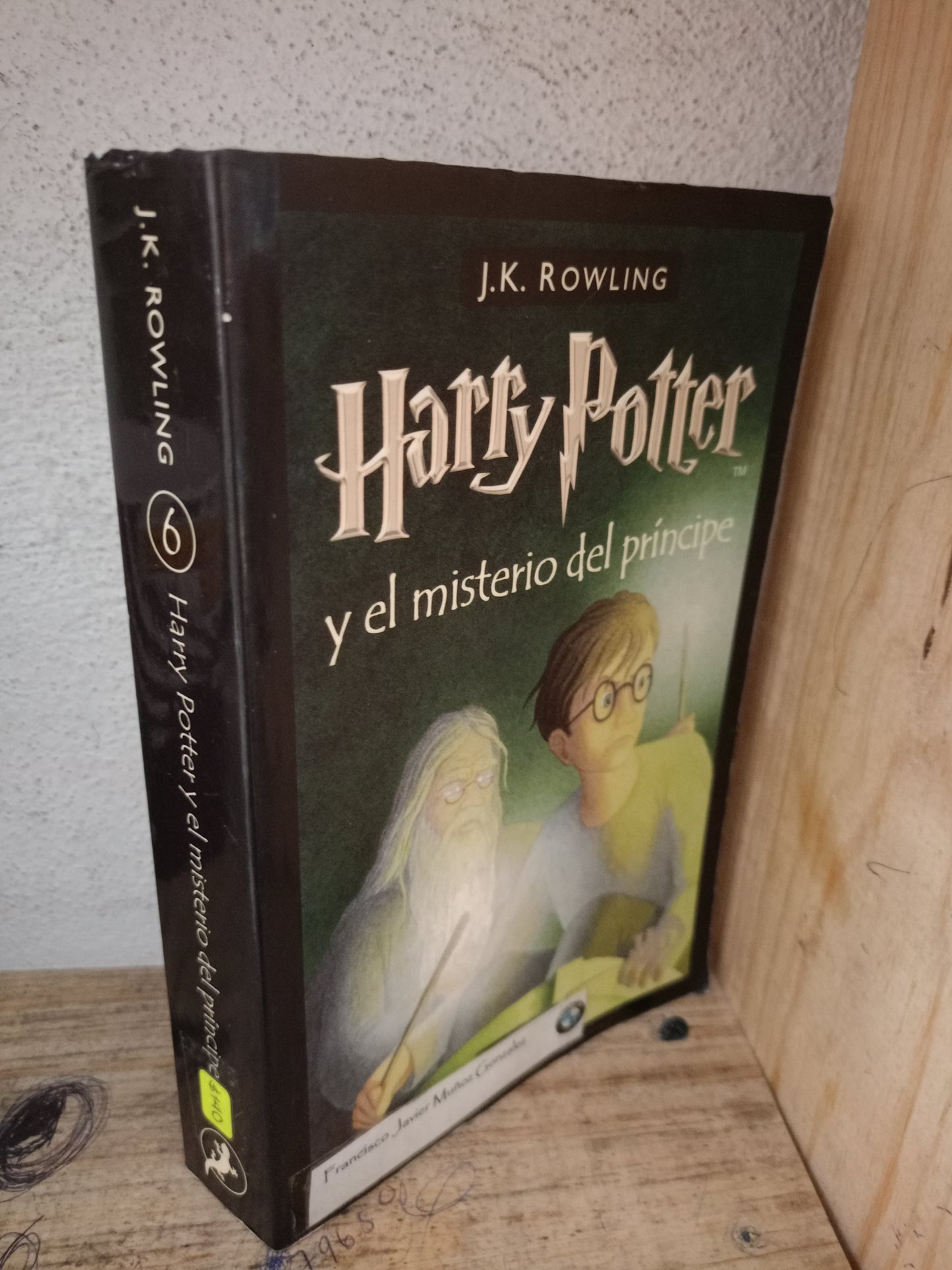 HARRY POTTER Y EL MISTERIO DEL PRÍNCIPE POR J.K. ROWLING USADO NOVELA LITERARIO 305