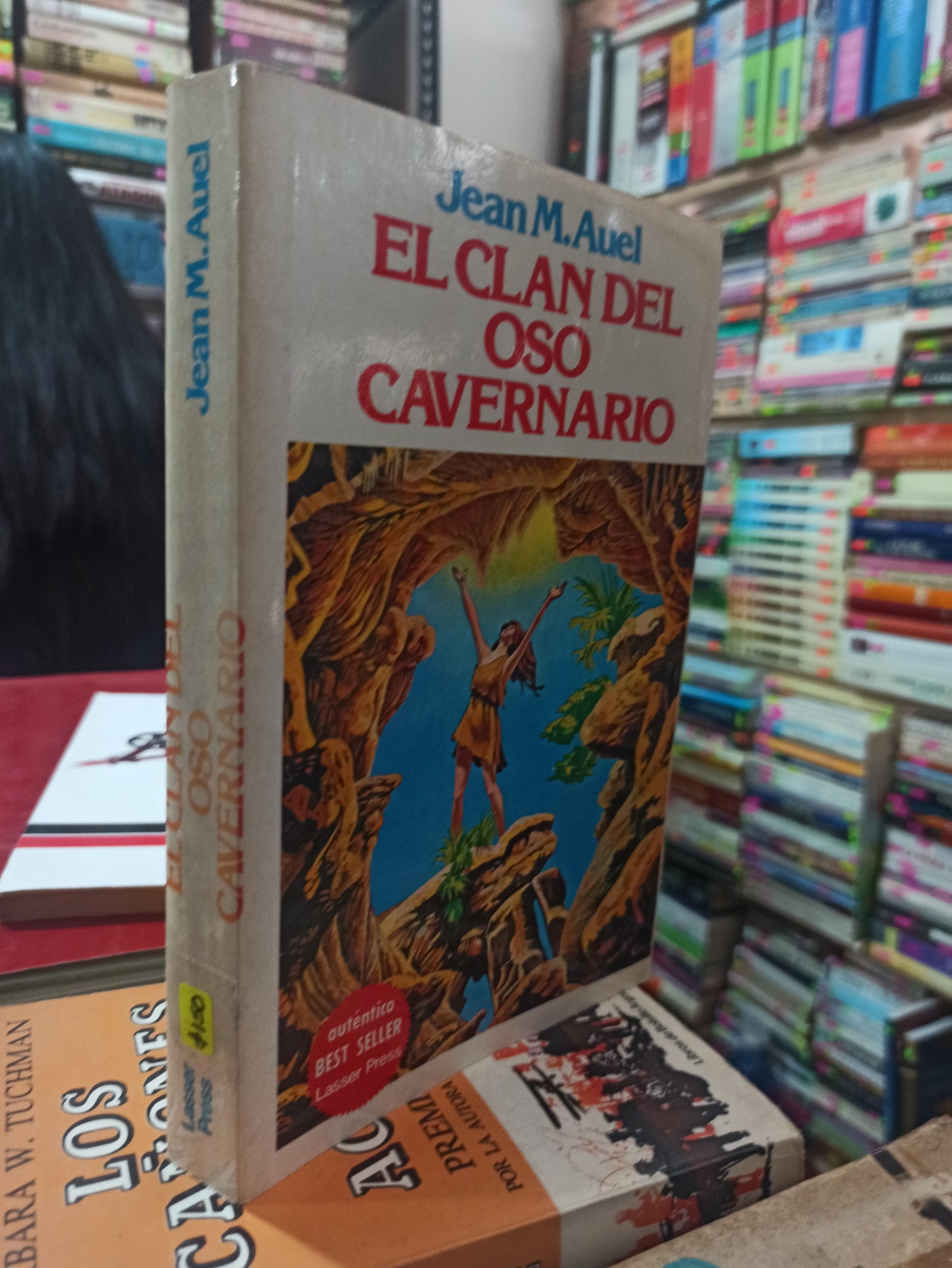 EL CLAN DEL OSO CAVERNARIO POR JEAN M.AUEL USADO NOVELAS ALDAMA