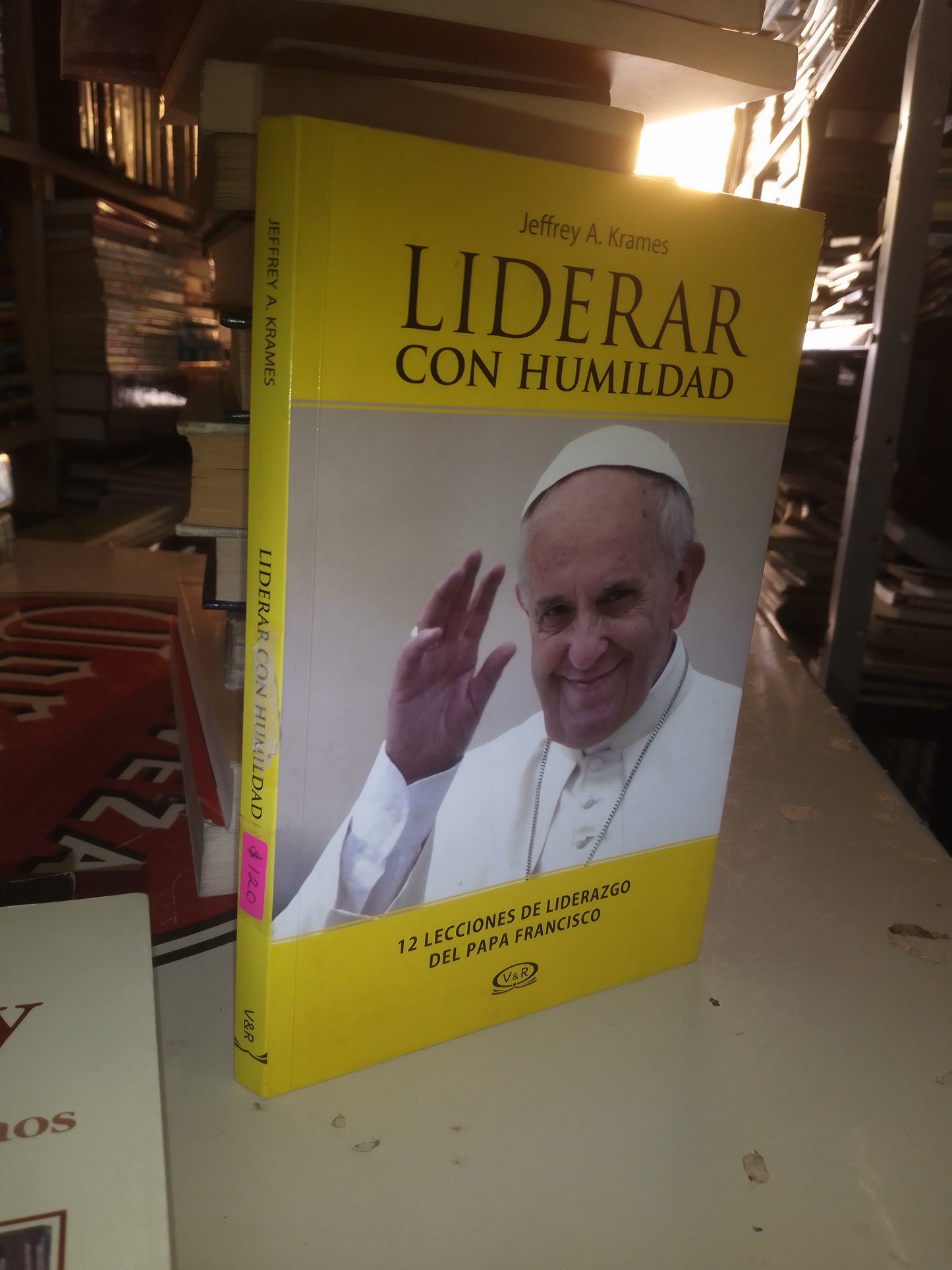 LIDERAR CON HUMILDAD POR JEFFREY A. KRAMES USADO SUPERACIÓN PERSONAL LITERARIO 207