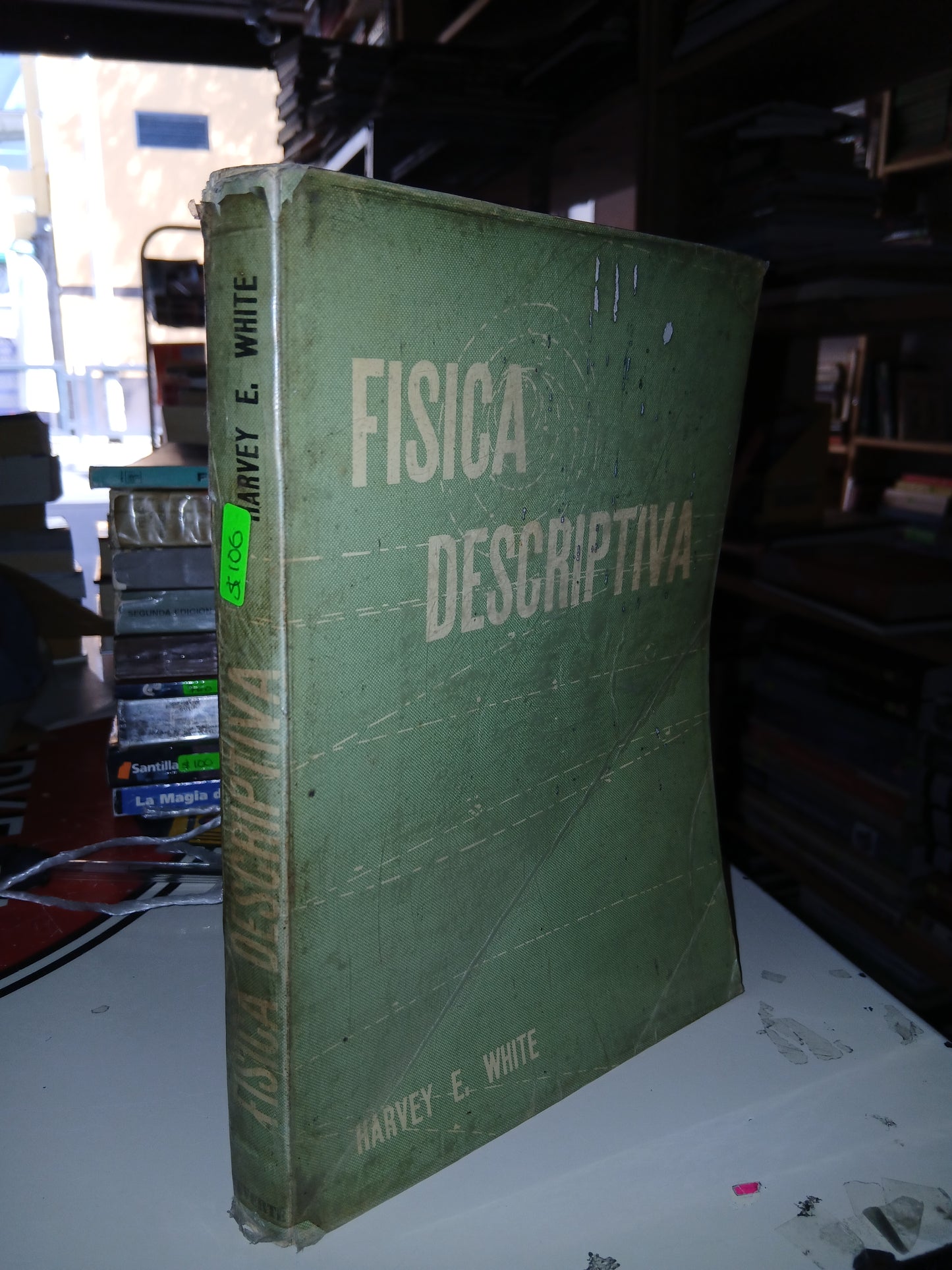 FÍSICA DESCRIPTIVA POR HARVEY E. WHITE USADO FÍSICA LITERARIO 207