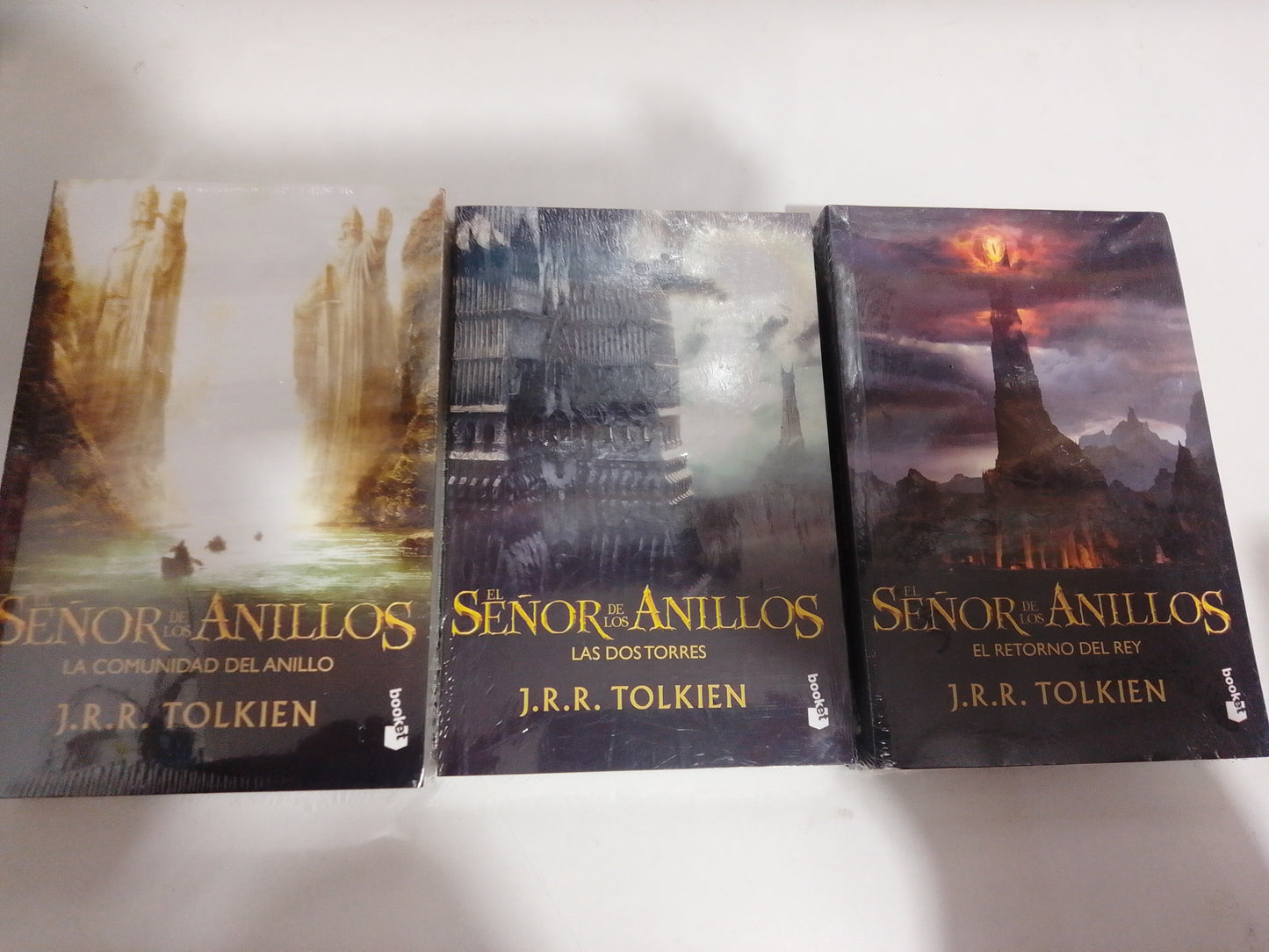 EL SEÑOR DE LOS ANILLOS 3 TOMOS POR J.R.R.TOLKIEN NUEVO JUAREZ