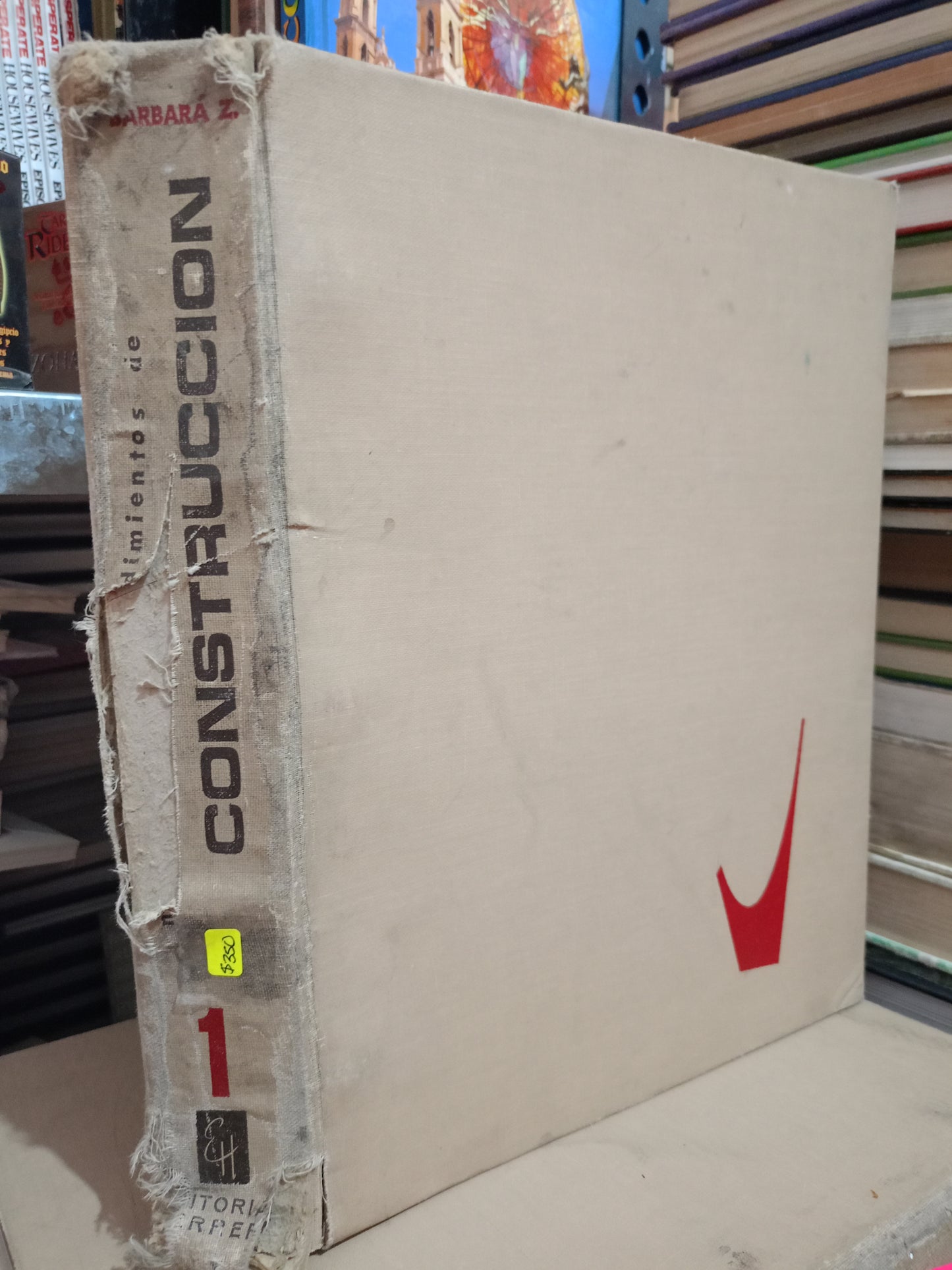 MATERIALES Y PROCEDIMIENTOS DE CONSTRUCCION USADO ARQUITECTURA LITERARIO 305