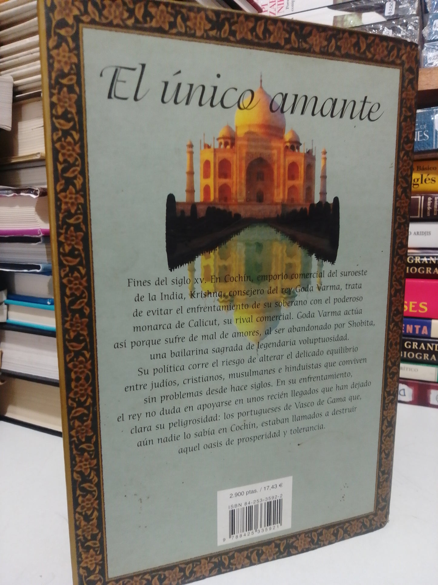 EL ÚNICO AMANTE POR ERIC DESCHODT  USADO NOVELA JUÁREZ