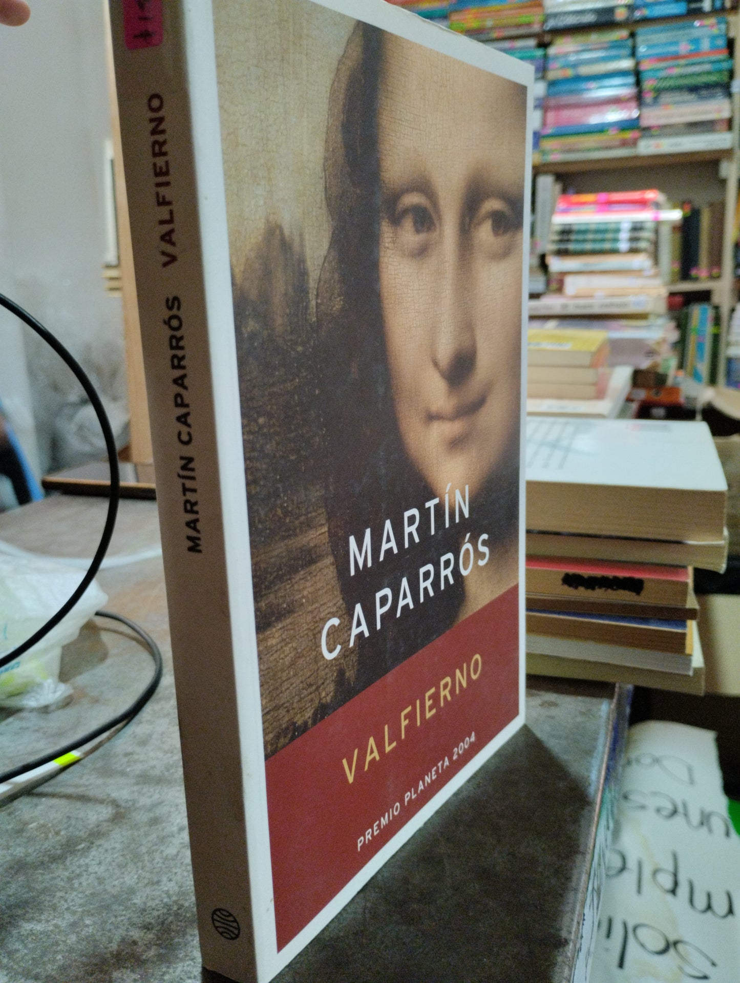 VALFIERNO POR MARTIN CAPARROS USADO NOVELAS ALDAMA