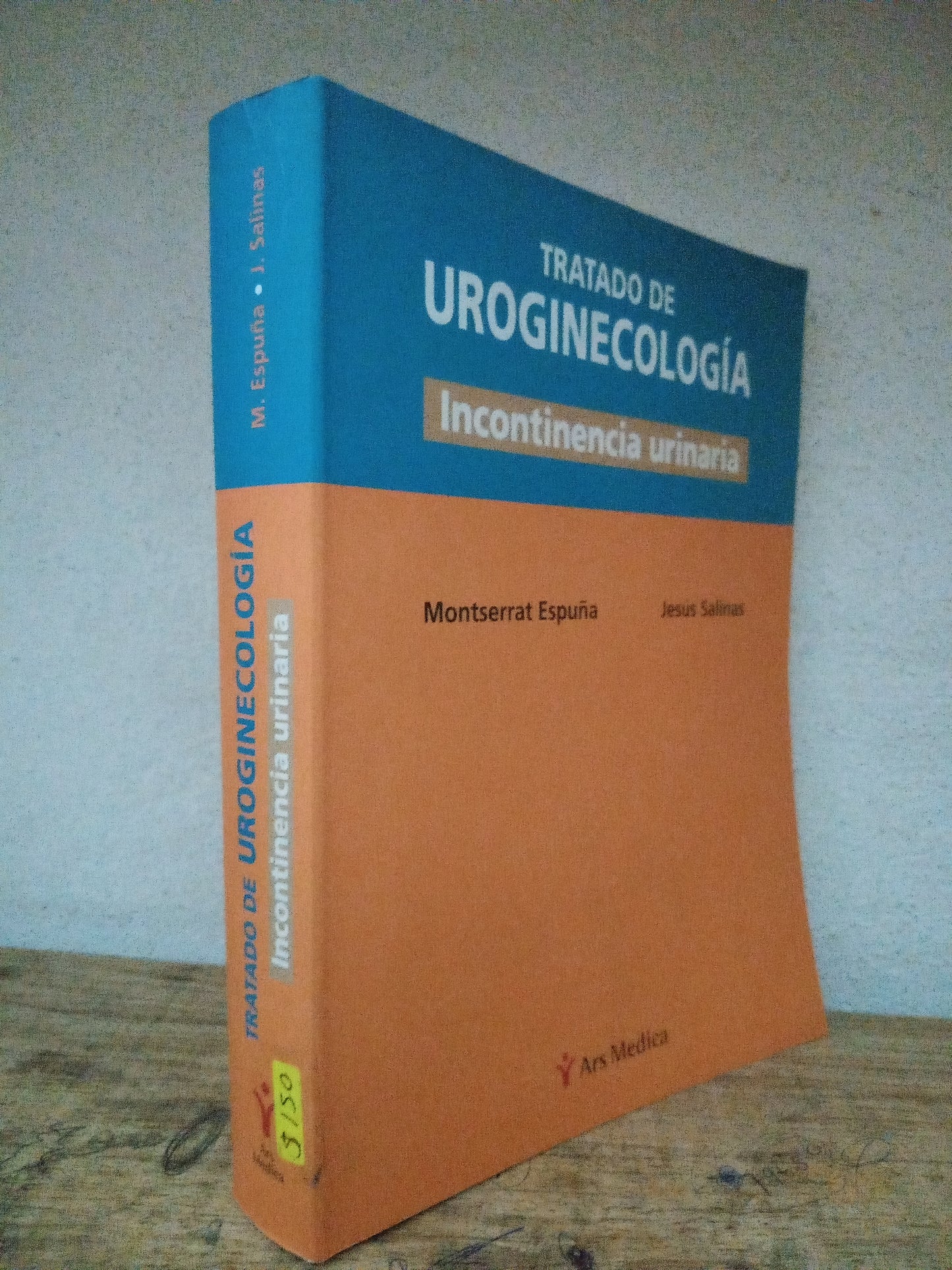 TRATADO DE UROGINECOLOGIA POR MONSERRAT ESPUÑA JESUS SALINAS USADO SALUD LITERARIO 305