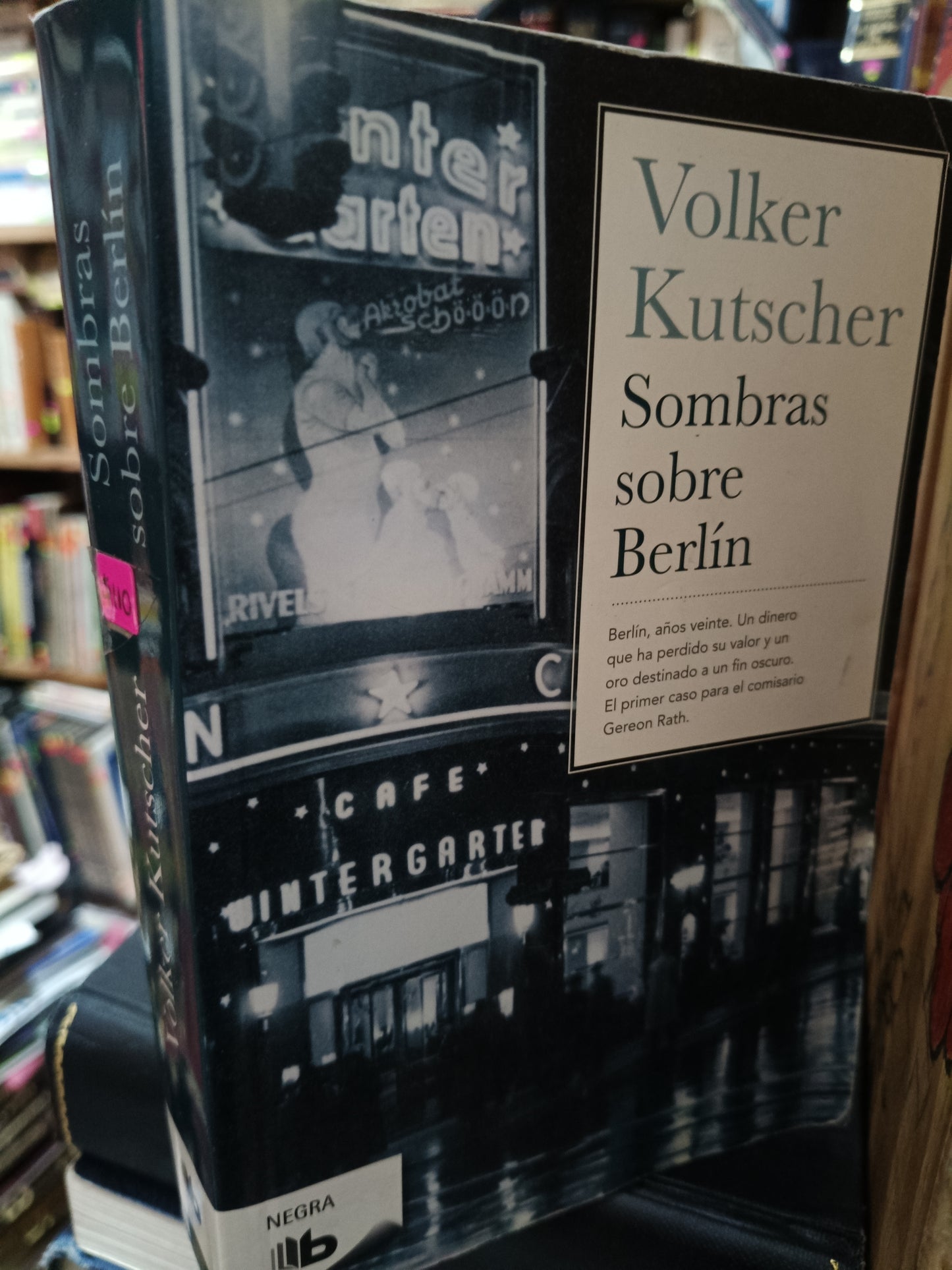 SOMBRAS SOBRE BERLIN VOLKER KUTSCHER USADO NOVELA LITERARIO 305