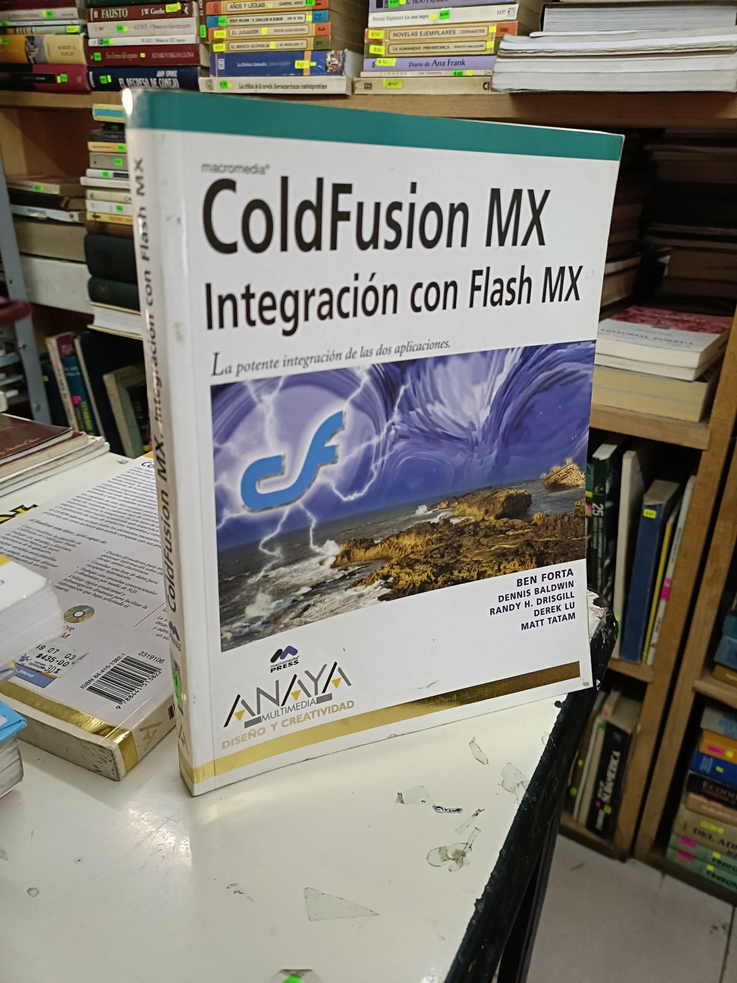 COLDFUSION MX. INTEGRACIÓN CON FLASH MX (VARIOS AUTORES) USADO COMPUTACIÓN LITERARIO 207