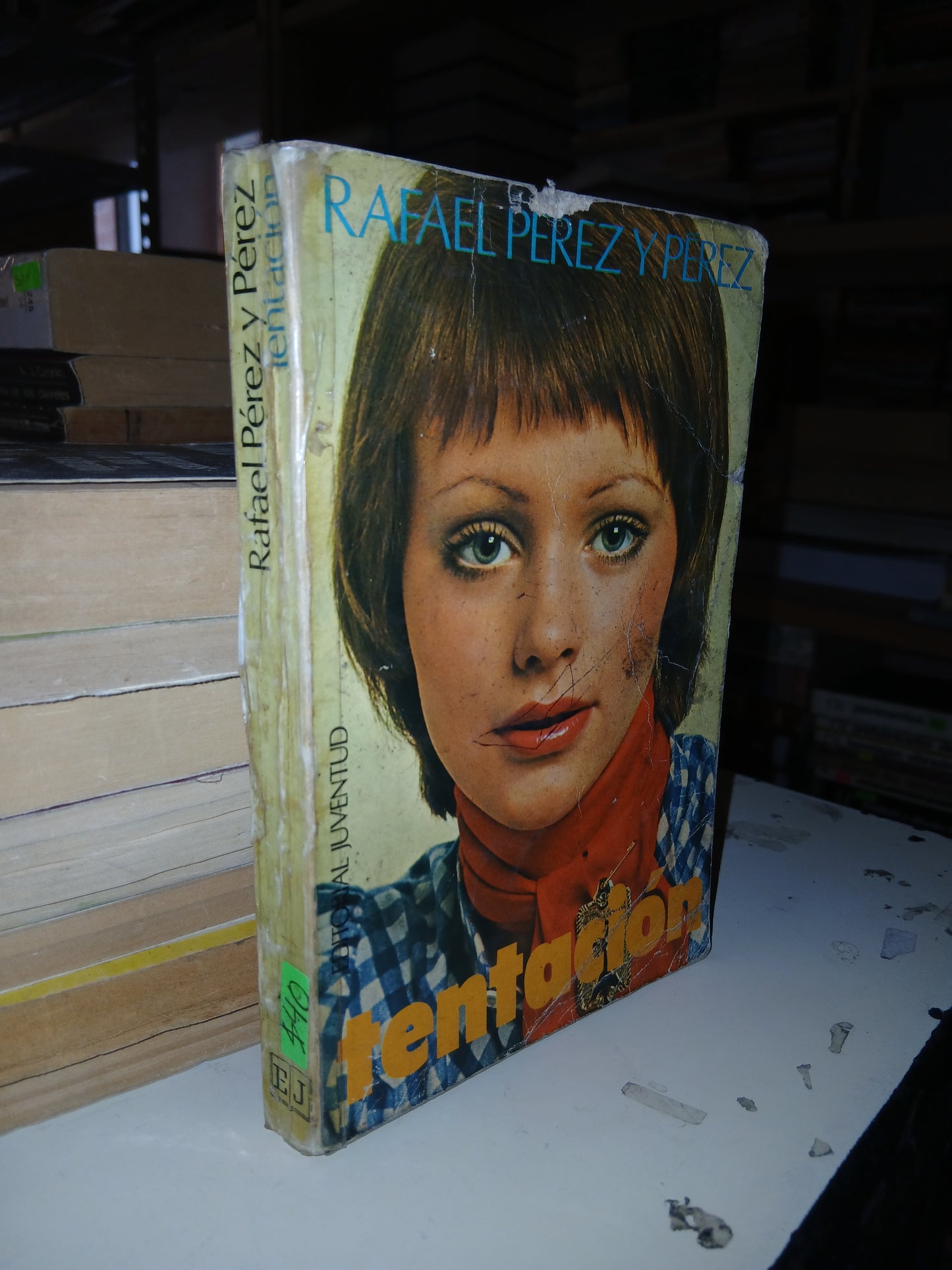 TENTACIÓN POR RAFAEL PÉREZ Y PÉREZ USADO NOVELA LITERARIO 207