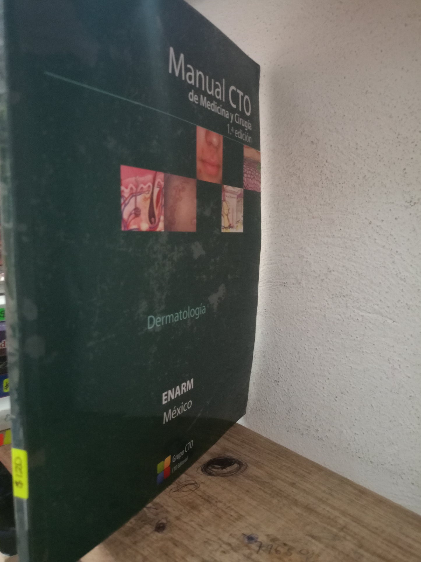 MANUAL CTO DE MEDICINA Y CIRUGIA USADO A.SALUD LITERARIO 305