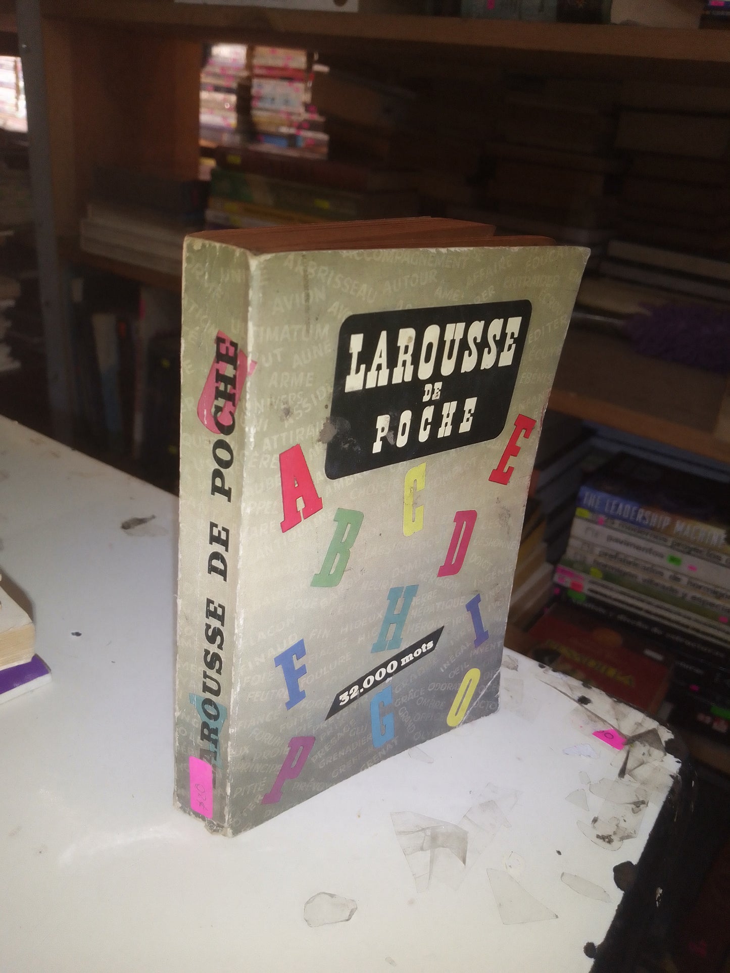 LAROUSSE DE POCHE USADO IDIOMAS LITERARIO 207