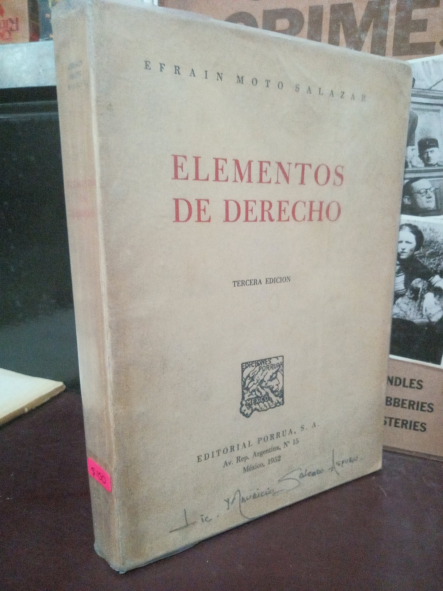 ELEMENTOS DE DERECHO POR EFRAIN MOTO SALAZAR USADO DERECHO LITERARIO 305