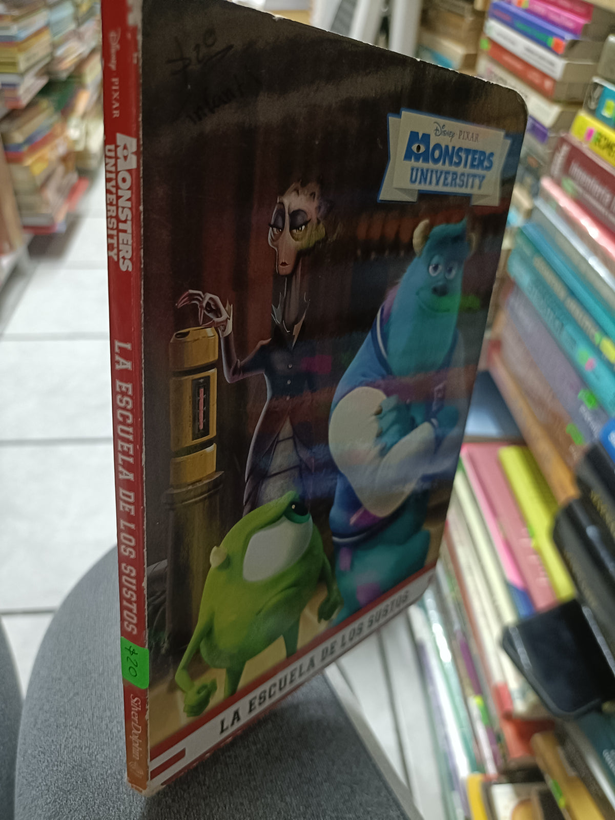 MONSTERS UNIVERSITY LA ESCUELA DE LOS SUSTOS USADO INFANTIL JUAREZ 507