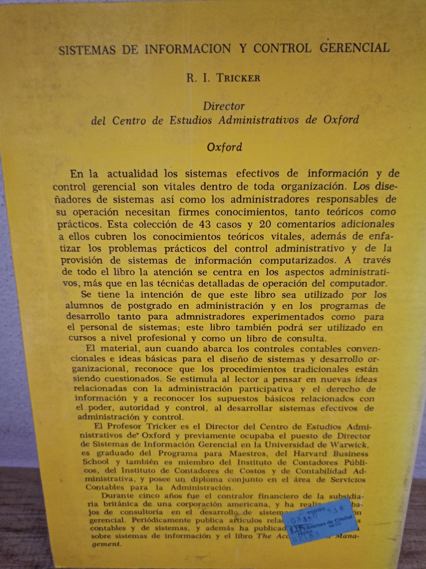 SISTEMAS DE INFORMACIÓN Y CONTROL GERENCIAL POR R.I. TRICKER USADO ADMINISTRACIÓN LITERARIO 305