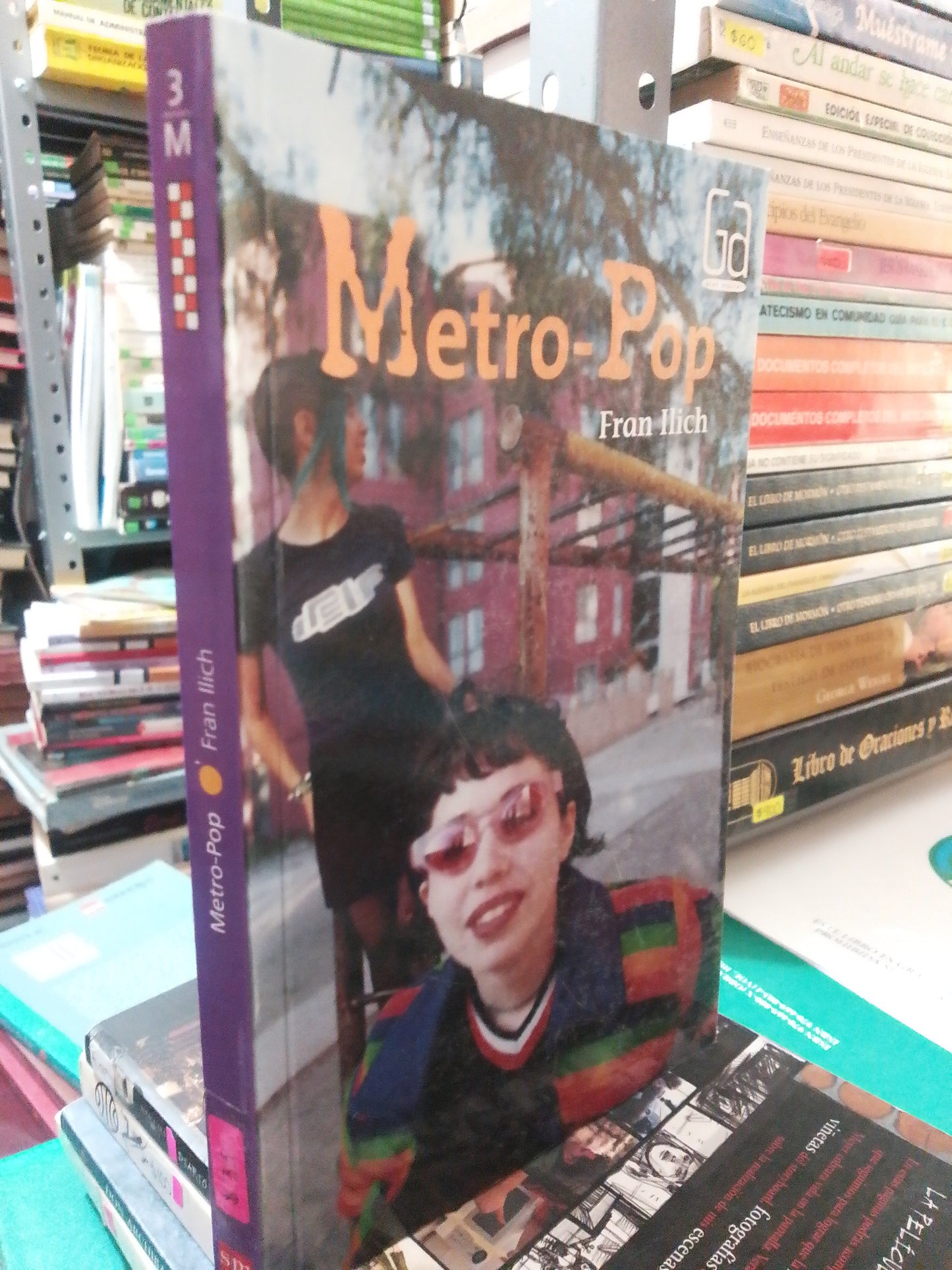 METRO POP POR FRAN ILICH USADO NOVELA JUAREZ