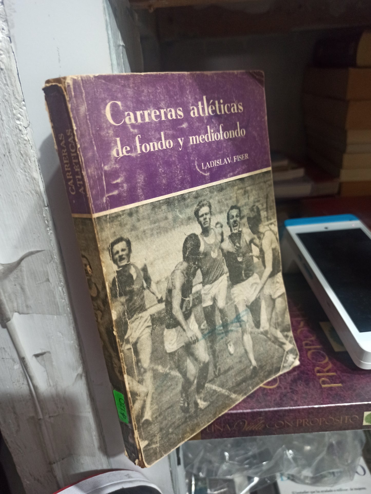 CARRERAS ATLETICAS DE FONDO Y MEDIOFONDO POR LADISLAV V FISER USADO DEPORTES JUÁREZ