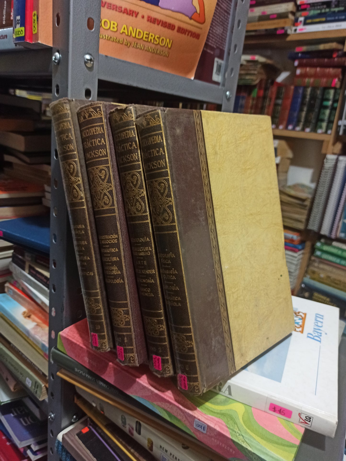 ENCICLOPEDIA PRACTICA JACKSON POR W. M. JACKSON EDITORES USADO ARTES JUÁREZ 4X $300