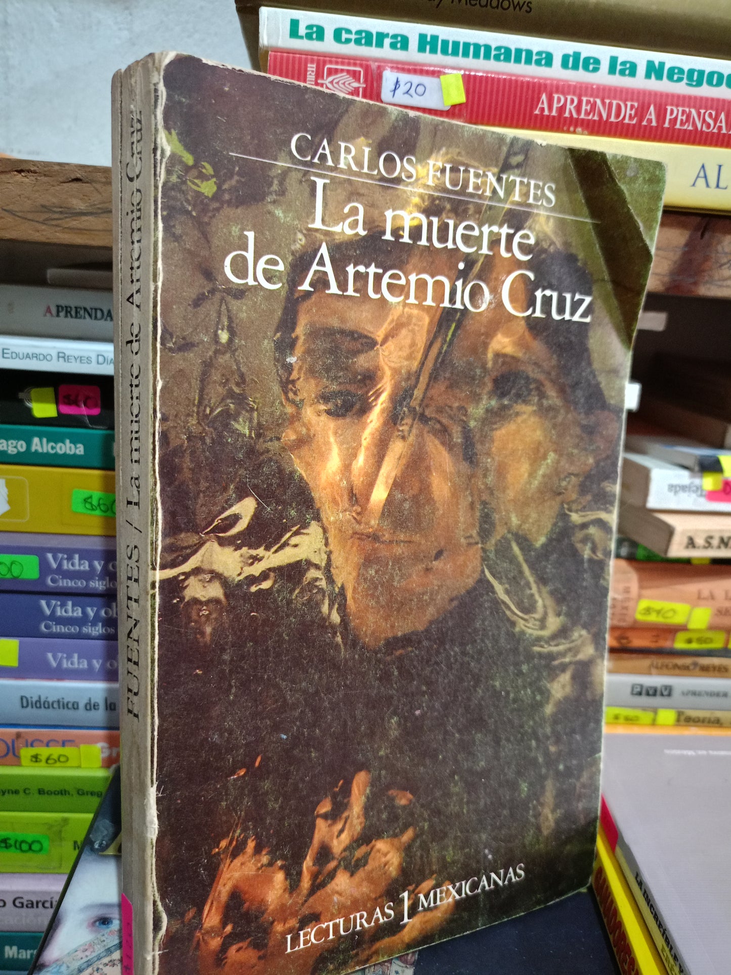 LA MUERTE DE ARTEMIO CRUZ POR CARLOS FUENTES USADO NOVELA LITERARIO 305